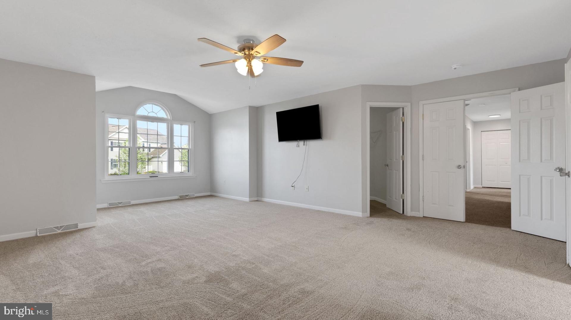 WARM SPRING - Residential