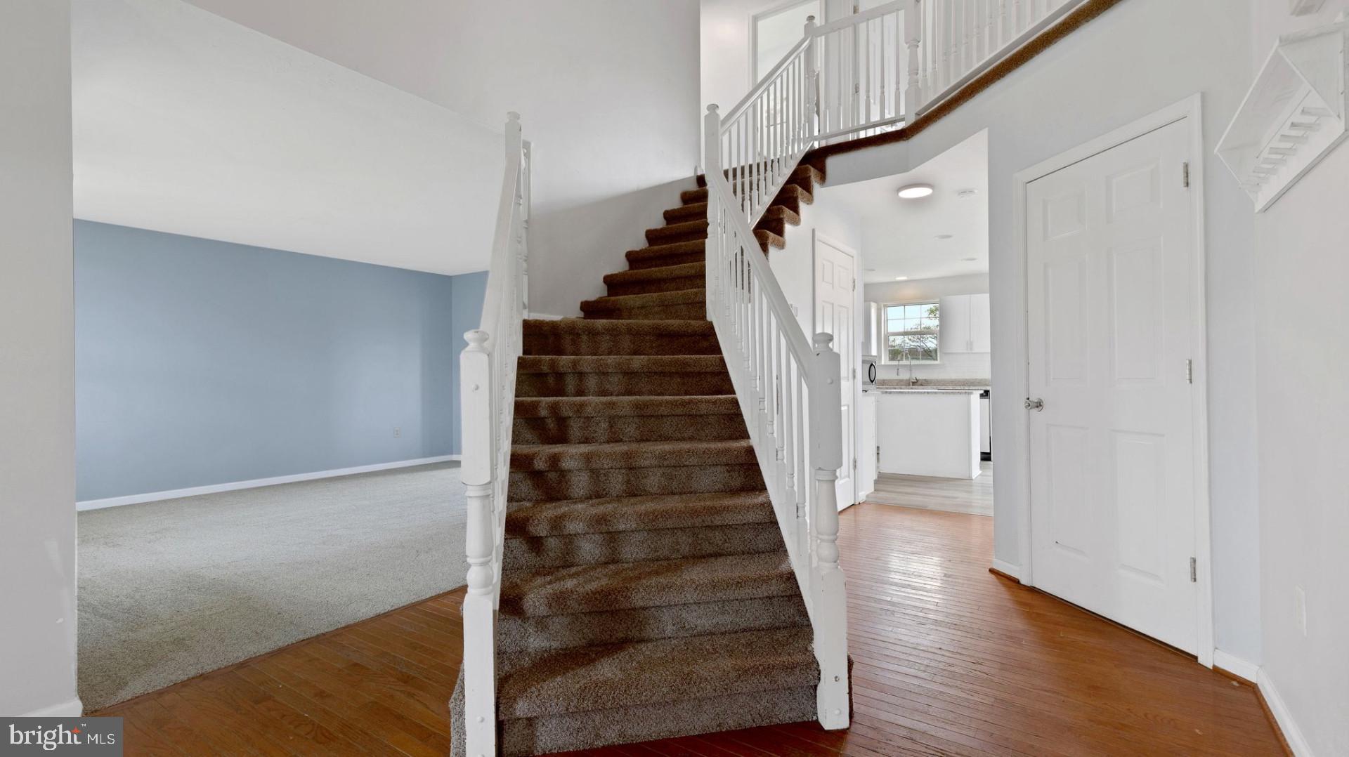 WARM SPRING - Residential