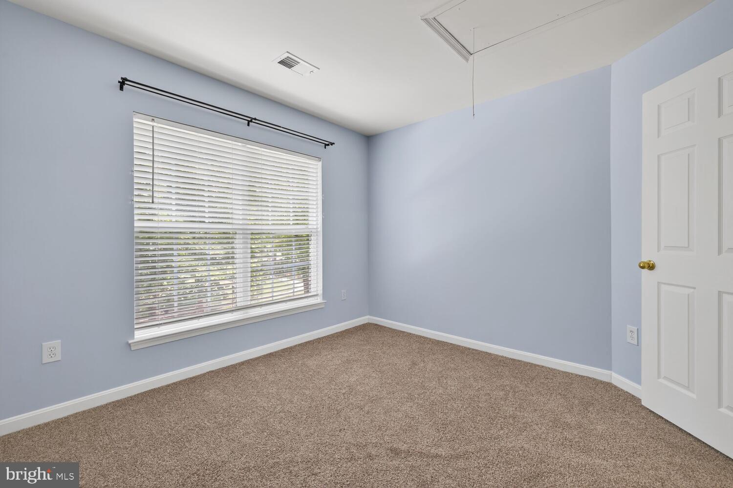 MILESTONE - Residential Lease