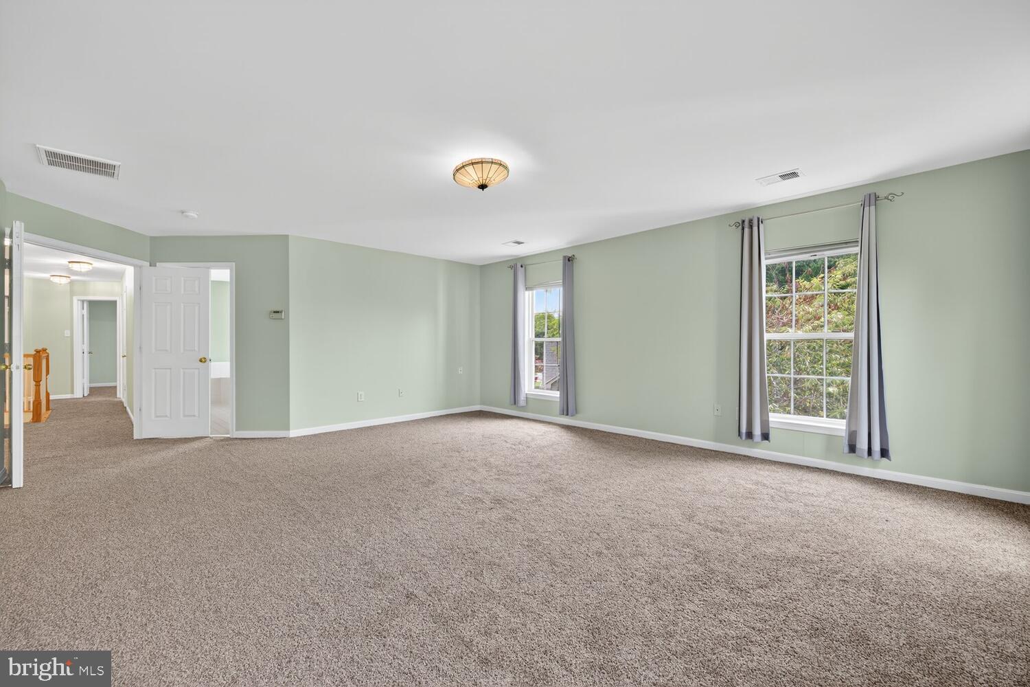 MILESTONE - Residential Lease