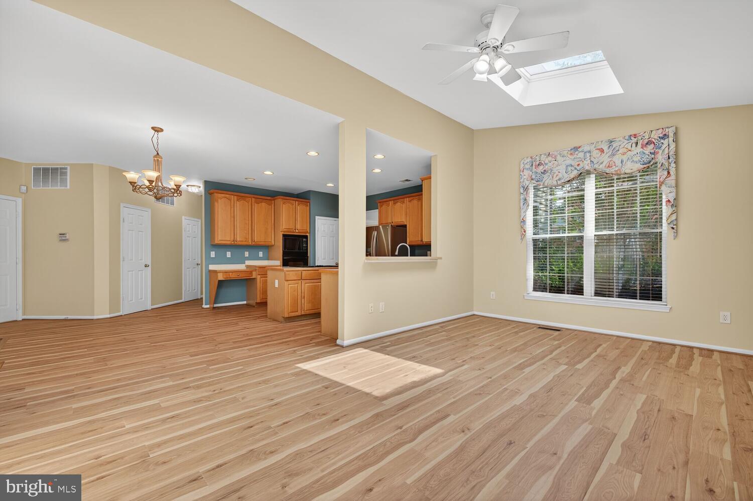 MILESTONE - Residential Lease