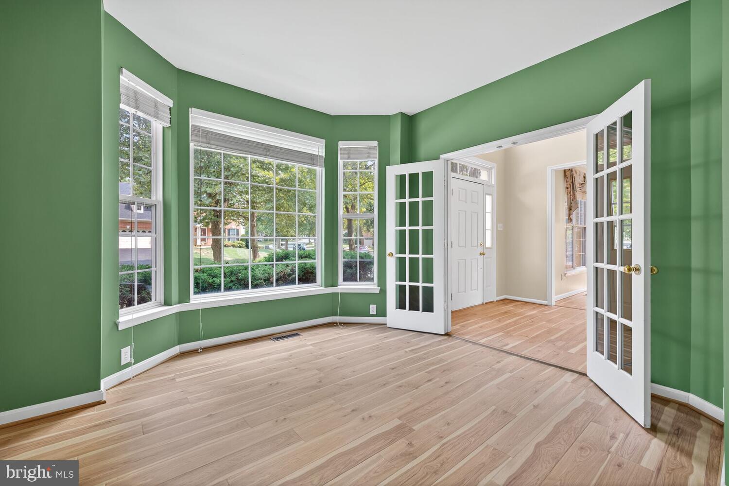 MILESTONE - Residential Lease