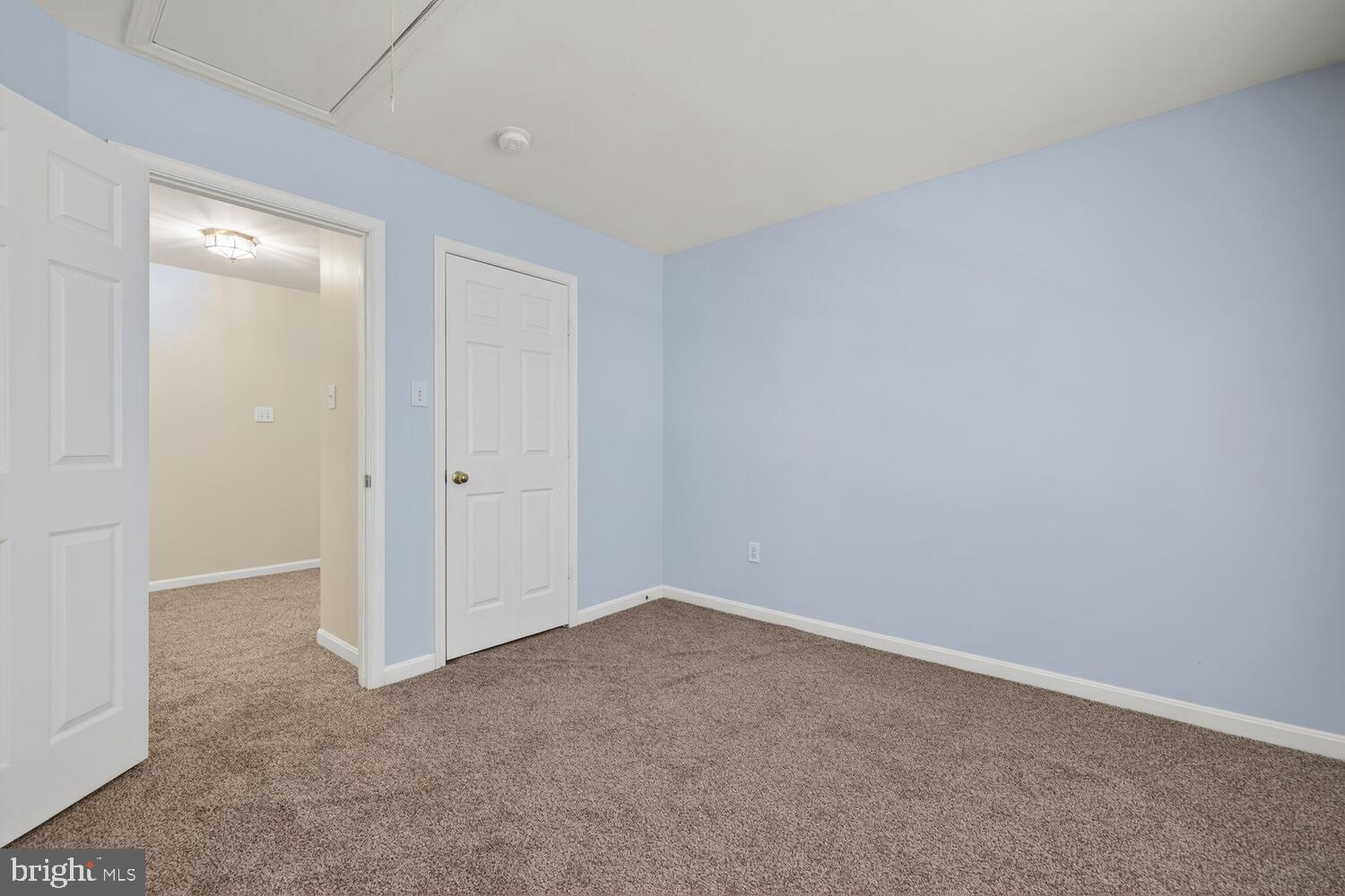 MILESTONE - Residential Lease