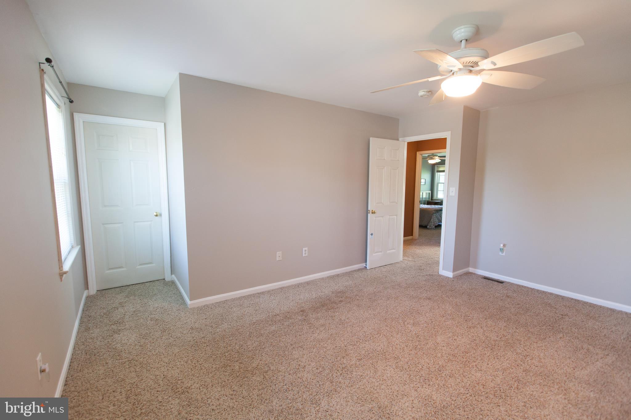 KENILWORTH COURT - Residential