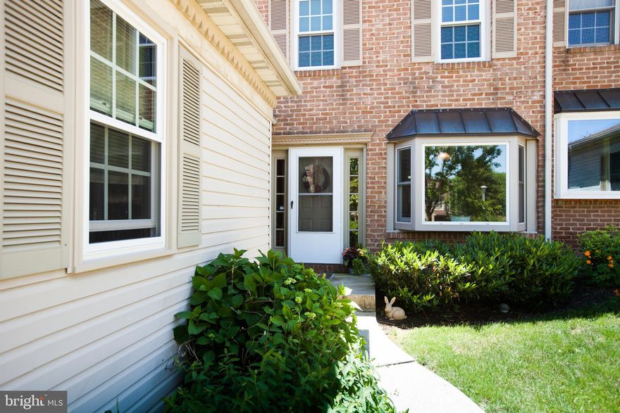 ALL OFFERS PRESENTED ON MONDAY 6/18 AT 7:30PM!!! ***Multiple offer situation*** Don't miss out on this gorgeous 3 bedroom, 2 full bath home in Kenilworth Court. This property features a spacious 1st floor master bedroom with a full bath and doors that open up to the deck and backyard. It's custom made laundry room is located on the first floor with easy access from all levels of the home. It offers off-street parking and a 1 car attached garage. A fully finished basement and a loft that overlooks the living room and is naturally lit by the skylights in the ceiling. Both the skylights and roof were replaced in 2016. All utilities and stove are natural gas. HOA includes: Lawn maintenance, snow removal and water. This home is ready for you to move in. Get in to see it and place an offer before its gone!