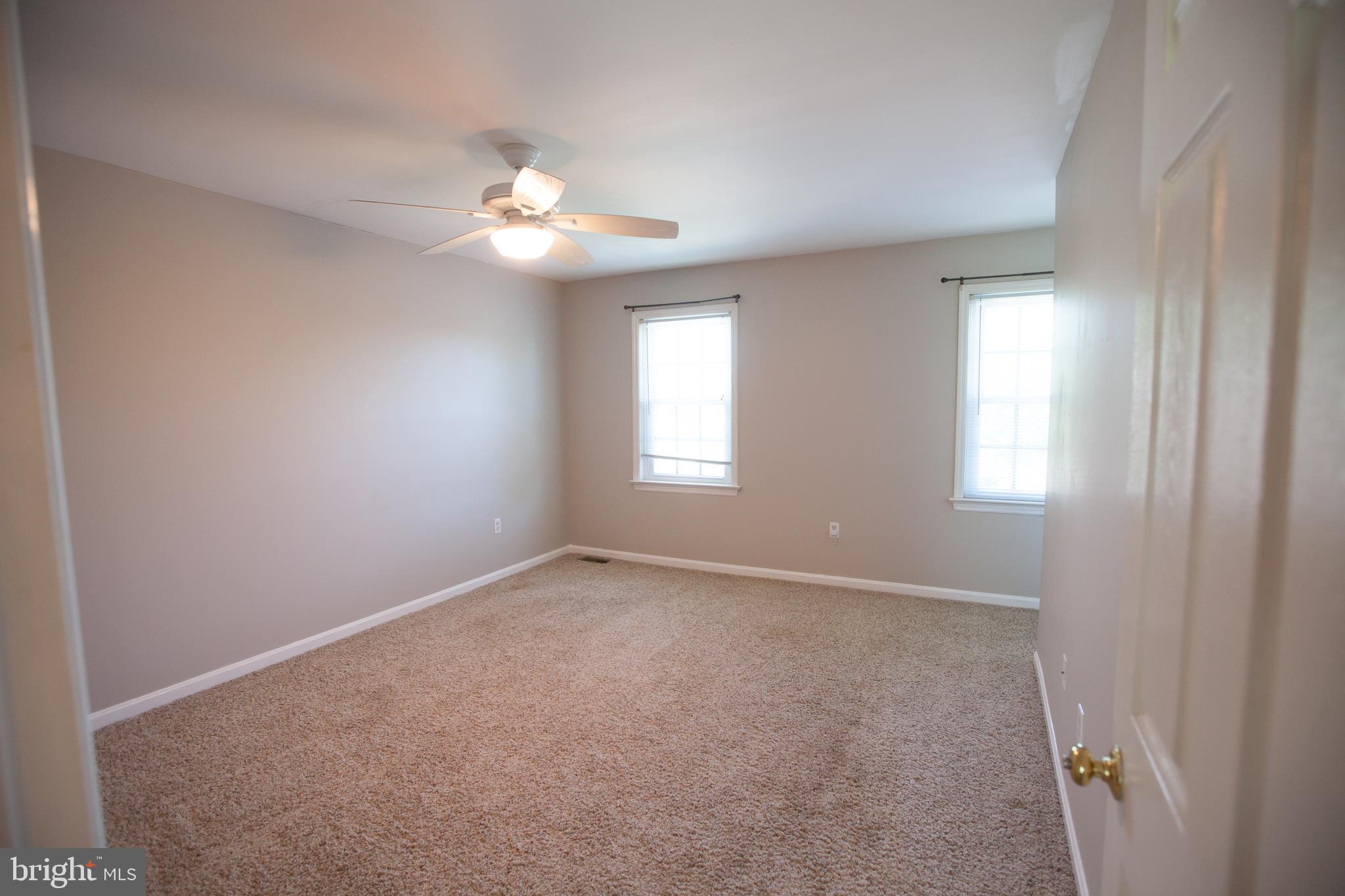 KENILWORTH COURT - Residential