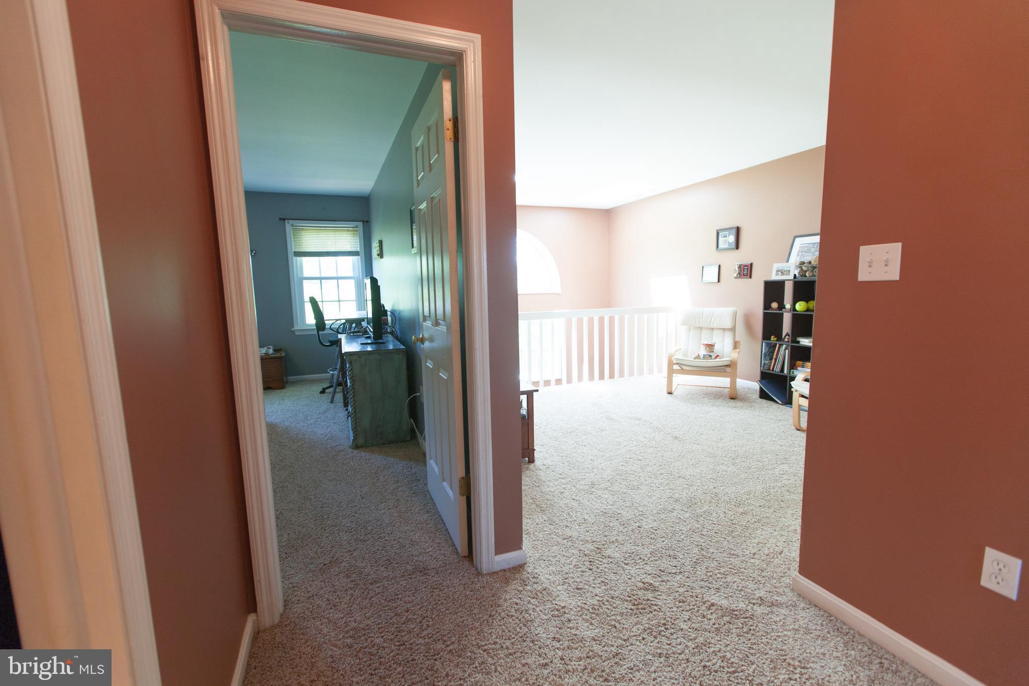 KENILWORTH COURT - Residential