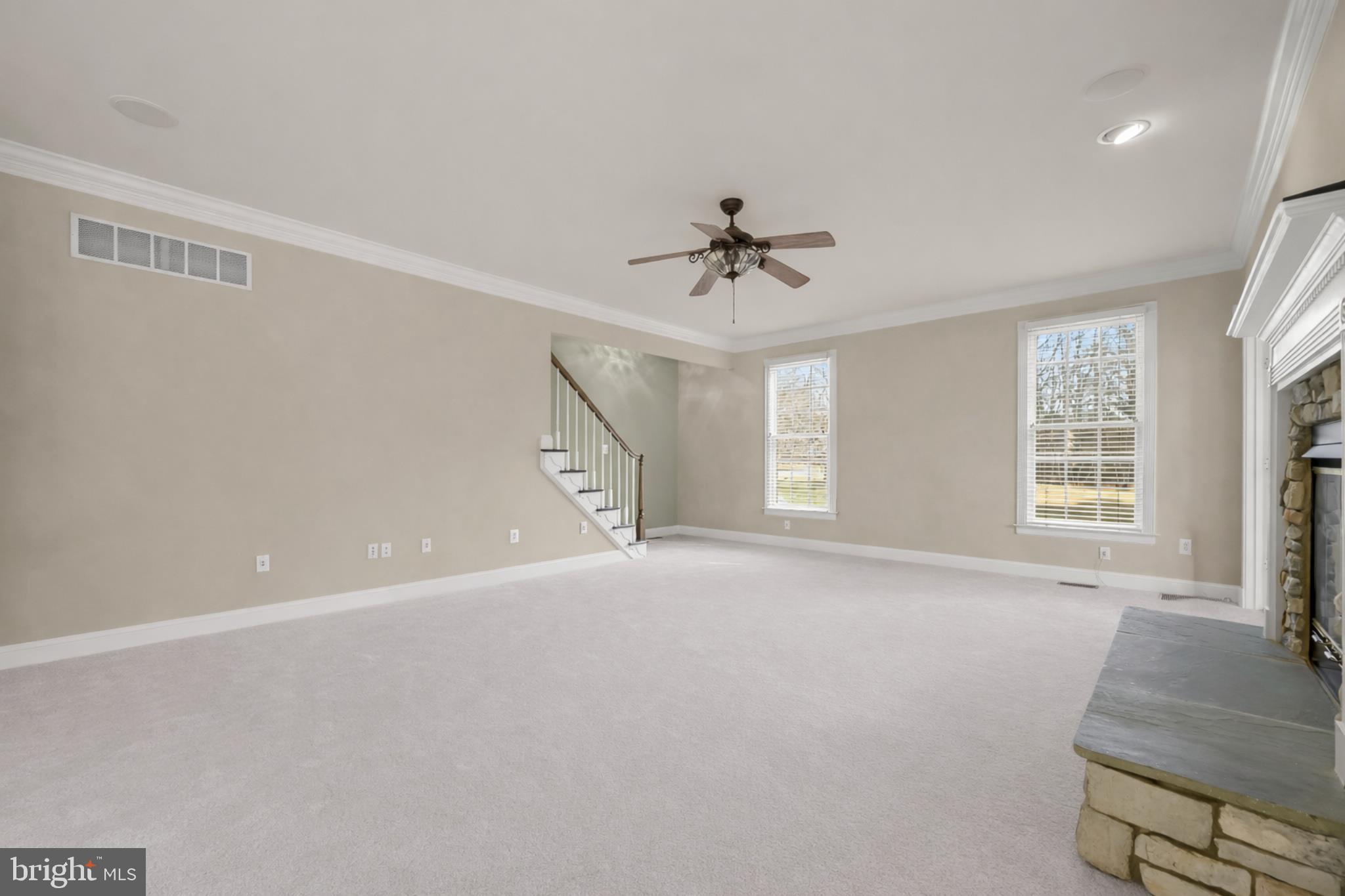 RIDGE VIEW HUNT - Residential