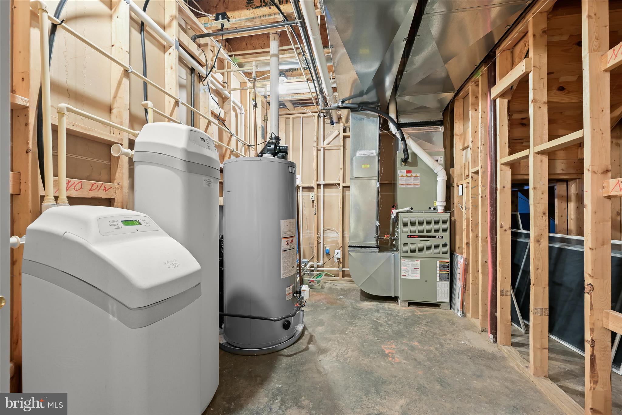 RIDGE VIEW HUNT - Residential