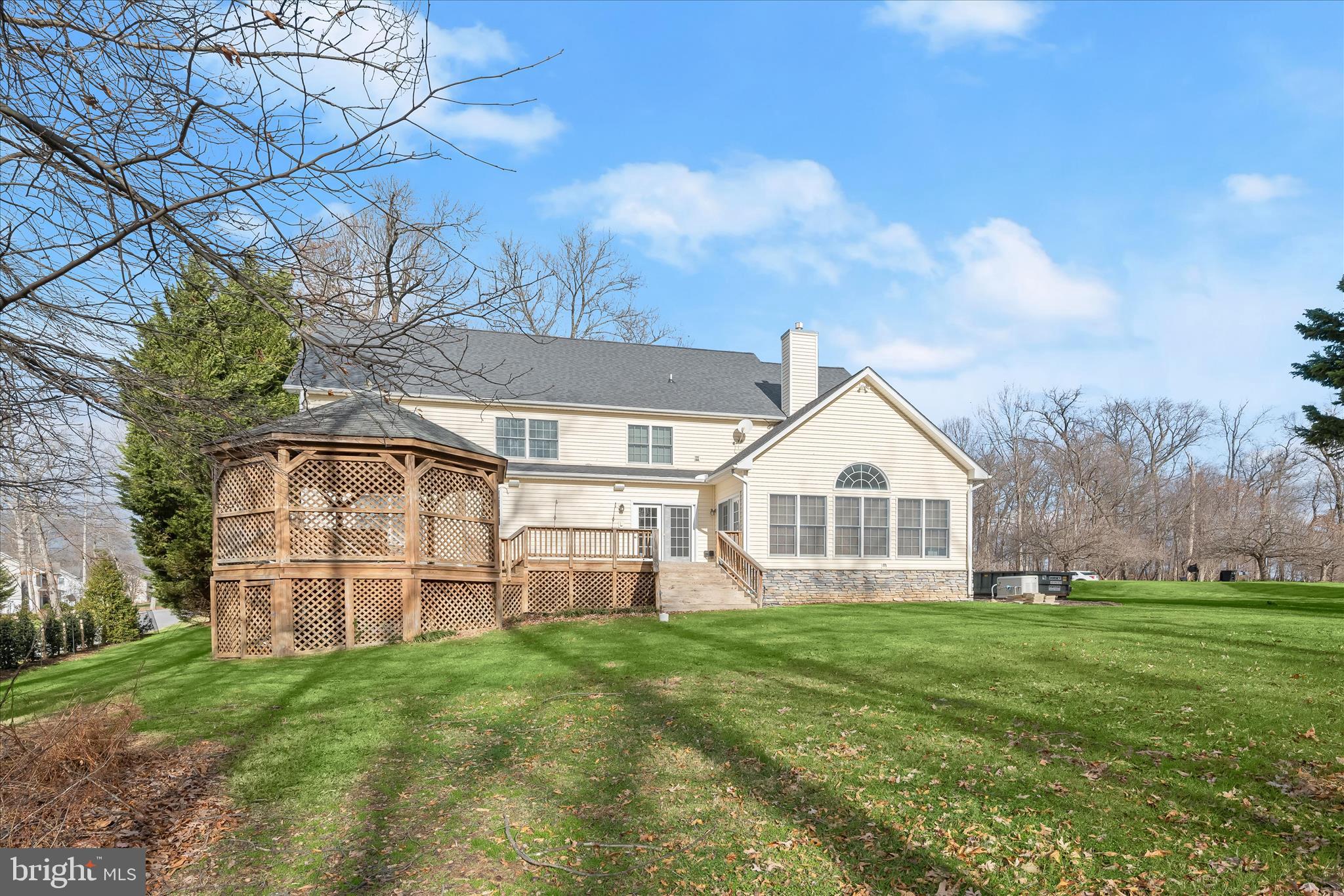 RIDGE VIEW HUNT - Residential