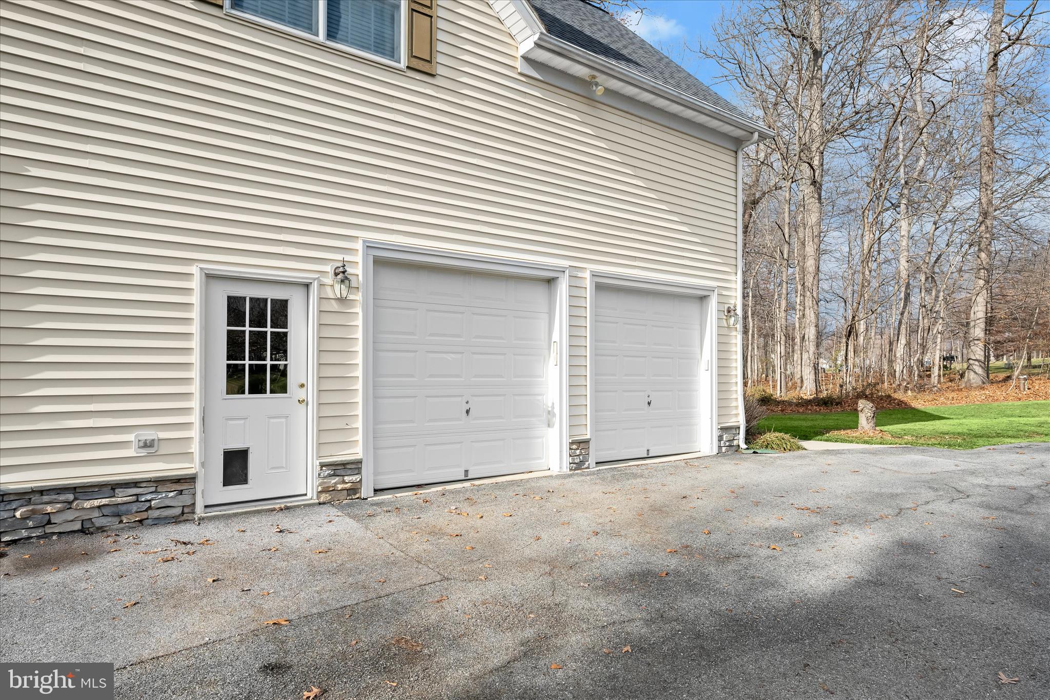 RIDGE VIEW HUNT - Residential