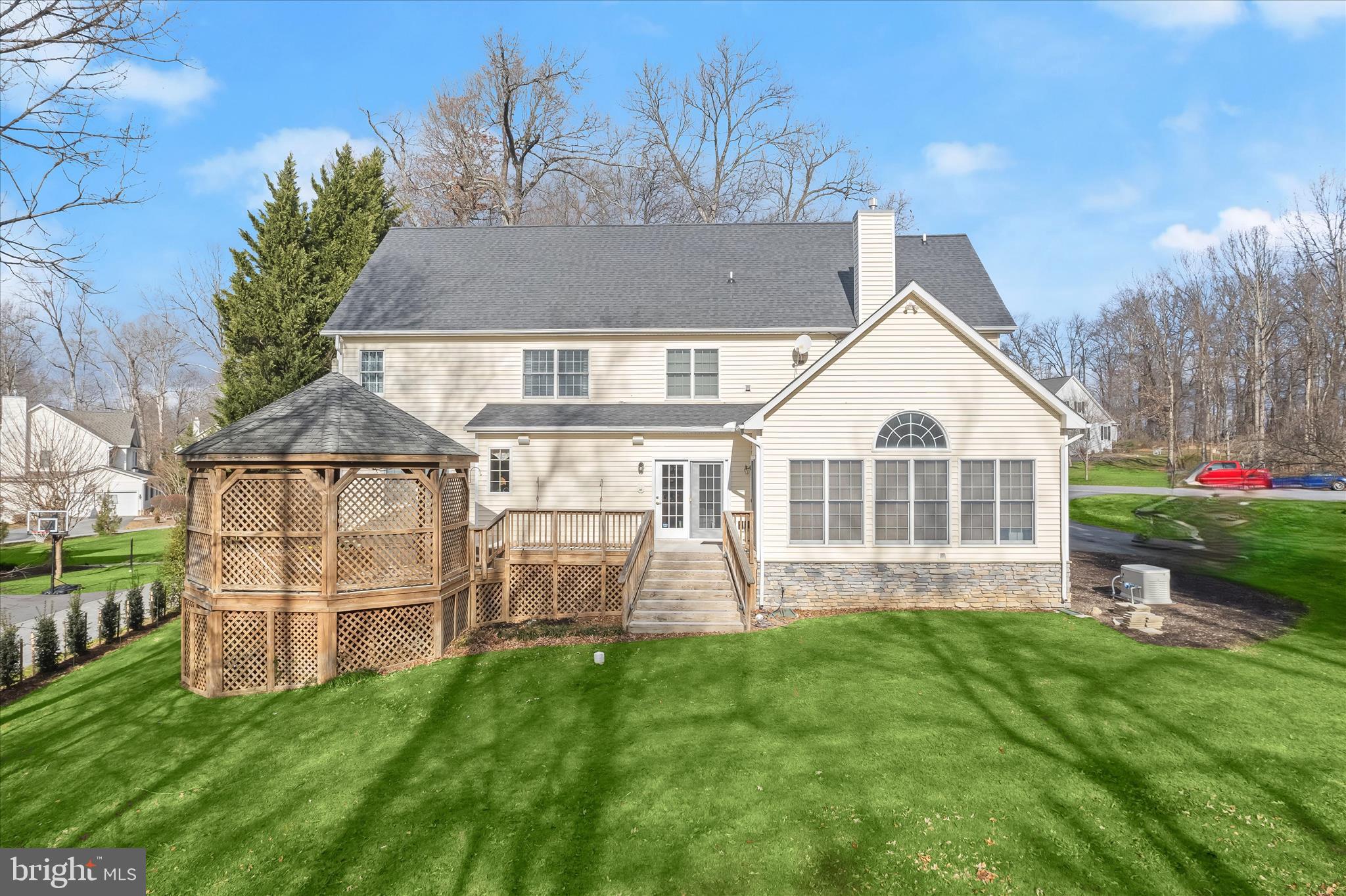 RIDGE VIEW HUNT - Residential