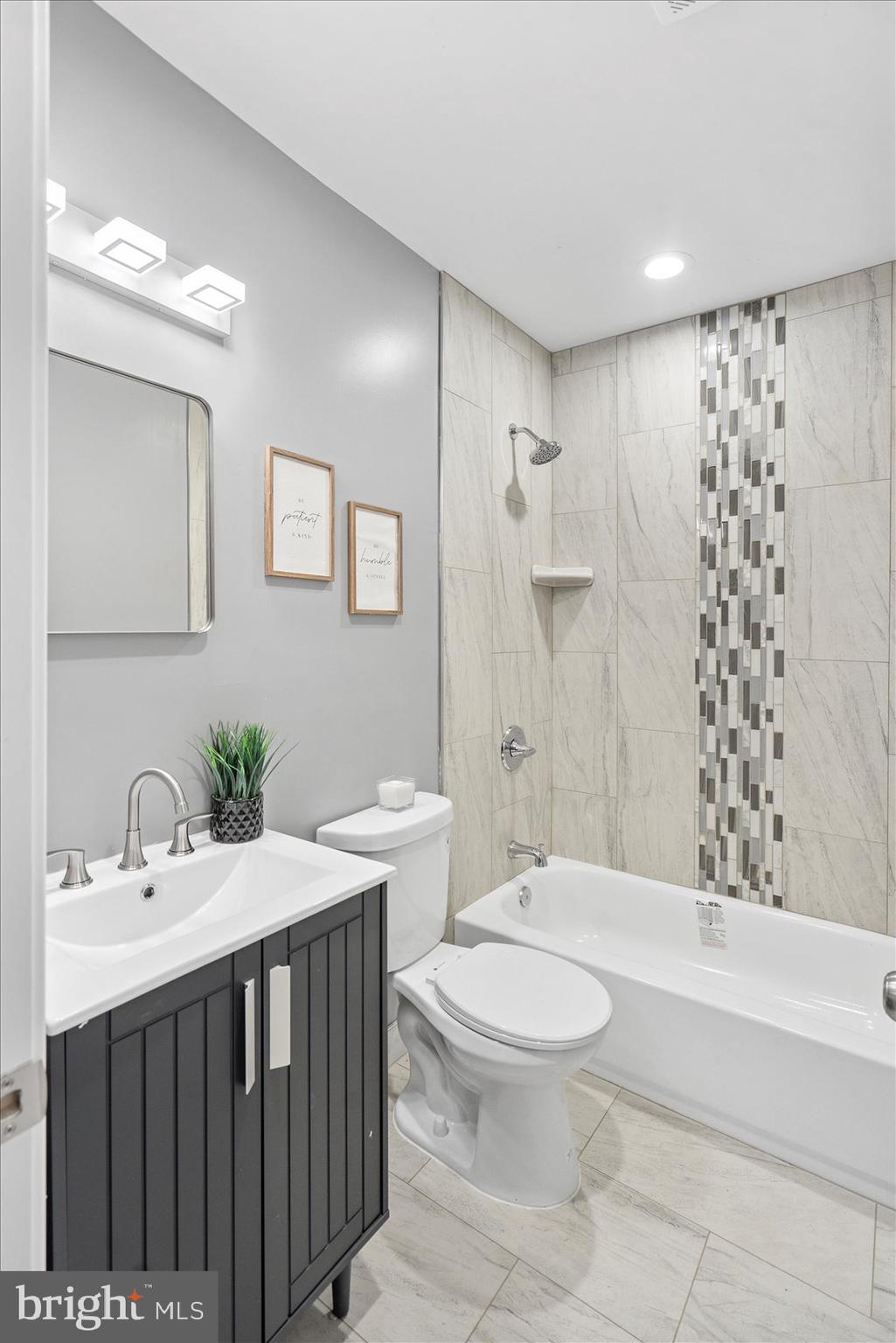 WEST BALTIMORE - Residential