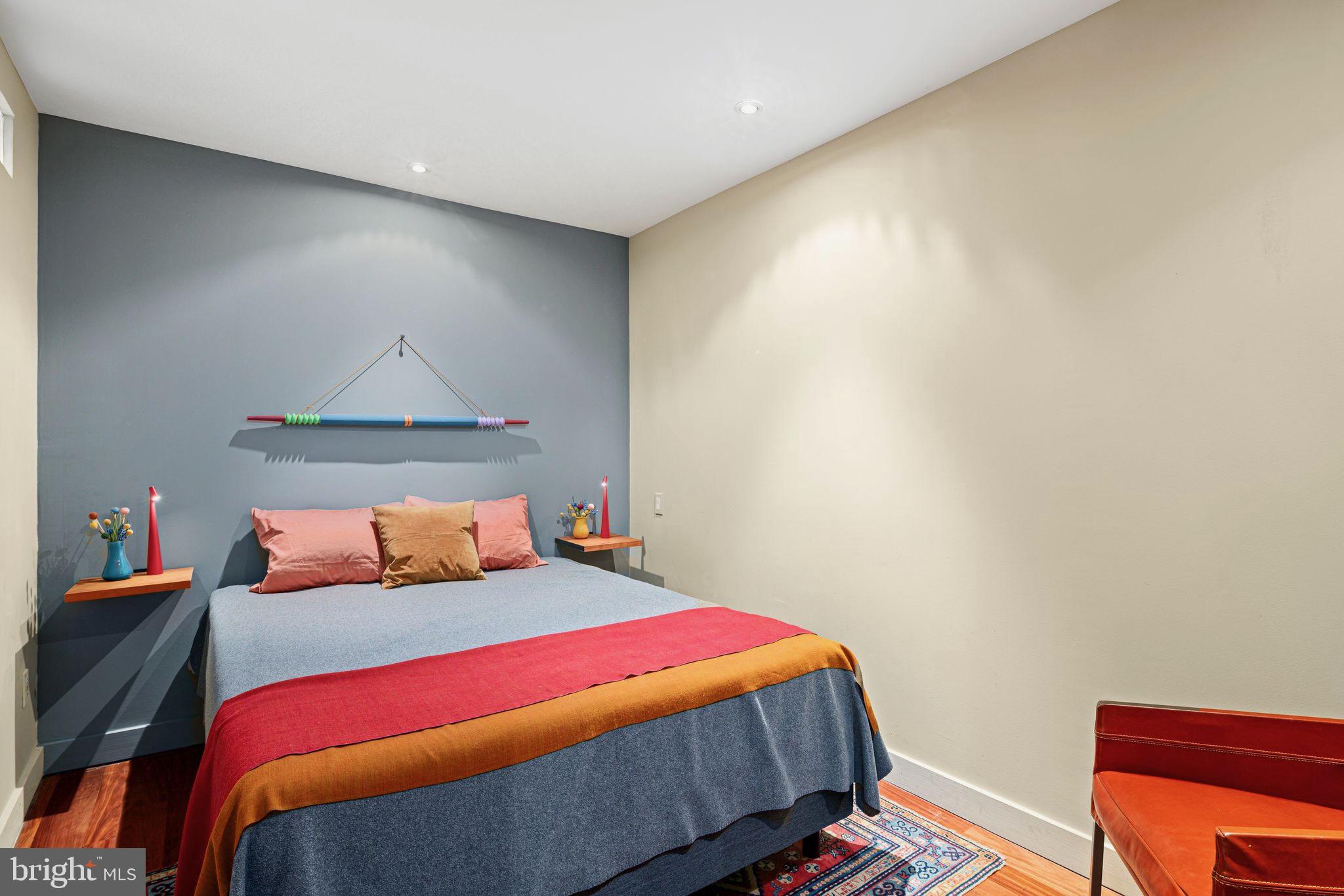 SPRING GARDEN - Residential