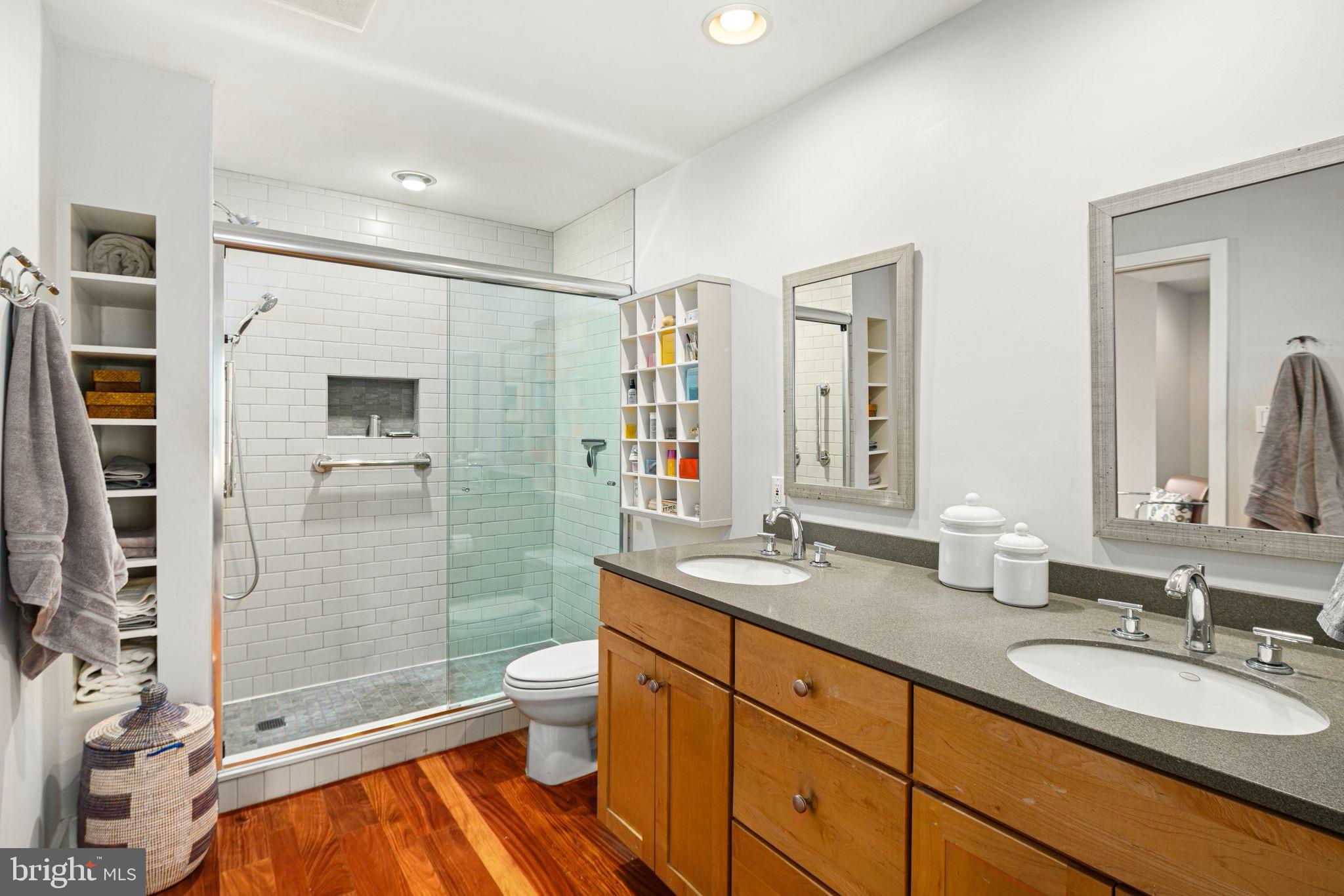 SPRING GARDEN - Residential