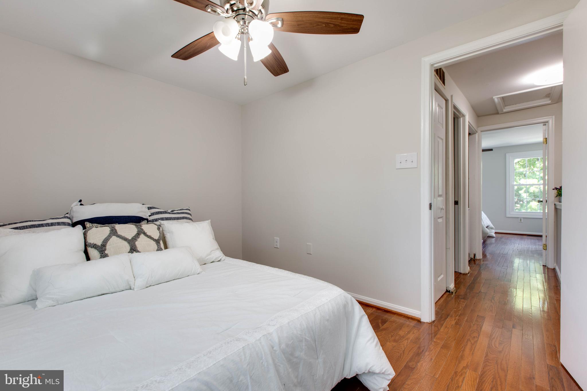 CLOVERLEAF TOWNHOUSES - Residential