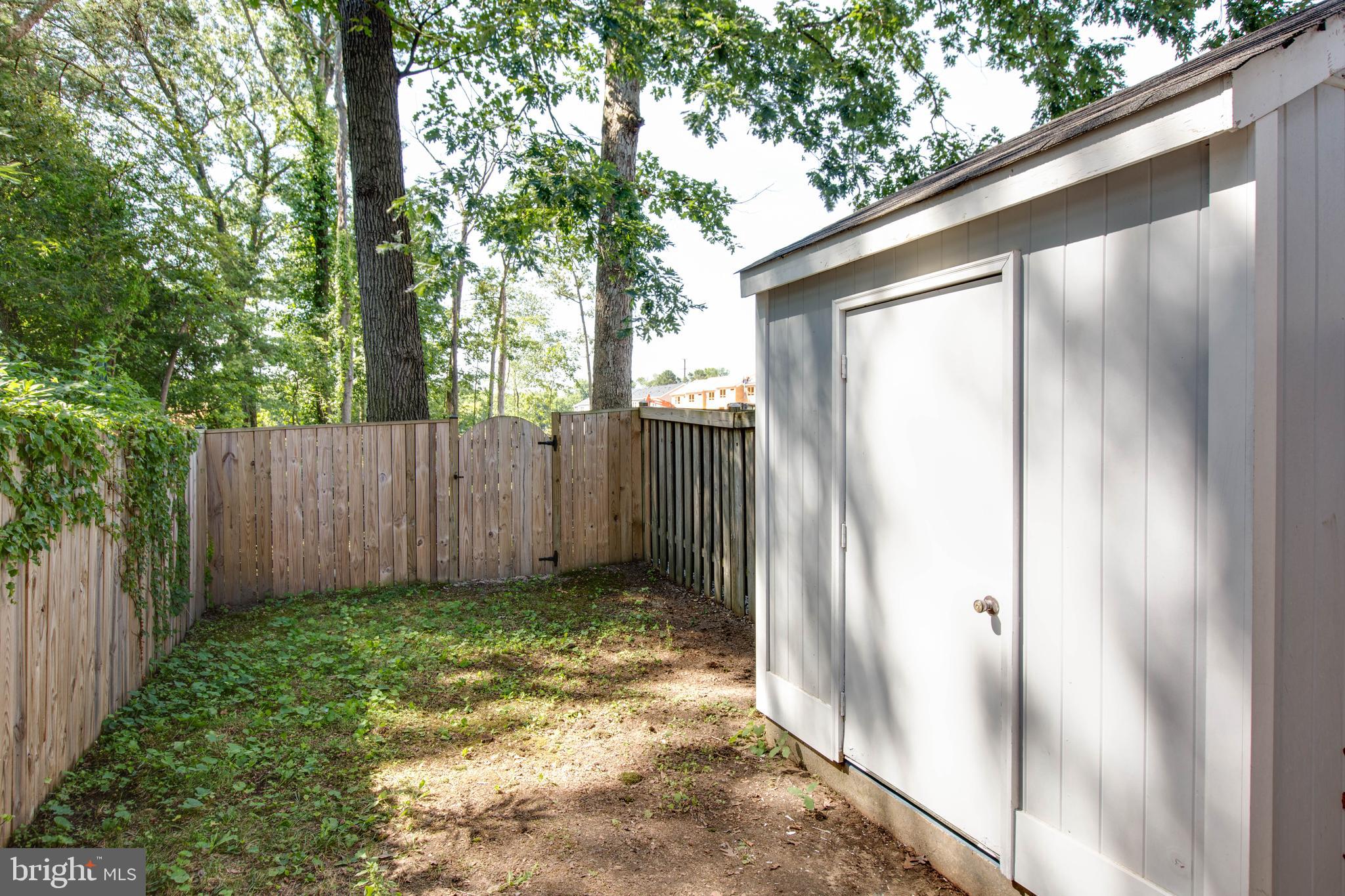 CLOVERLEAF TOWNHOUSES - Residential