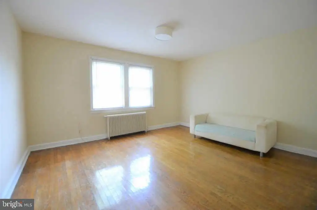 1424 Staples Street NE #3, Washington, DC 20002