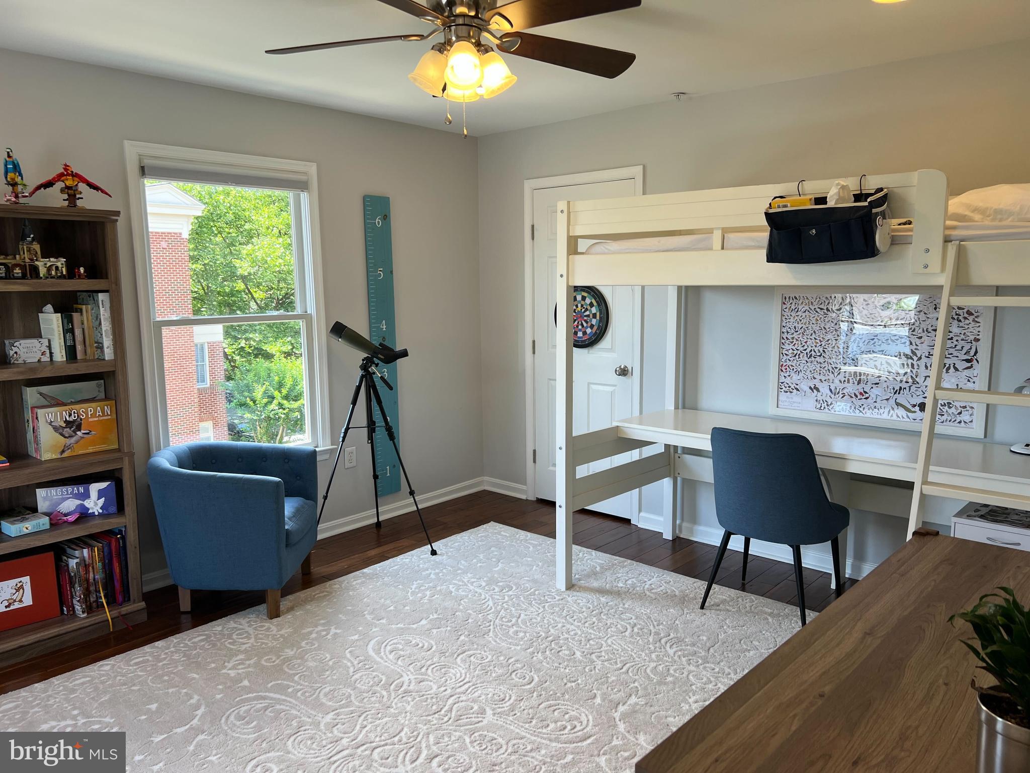 LAKELANDS - Residential Lease