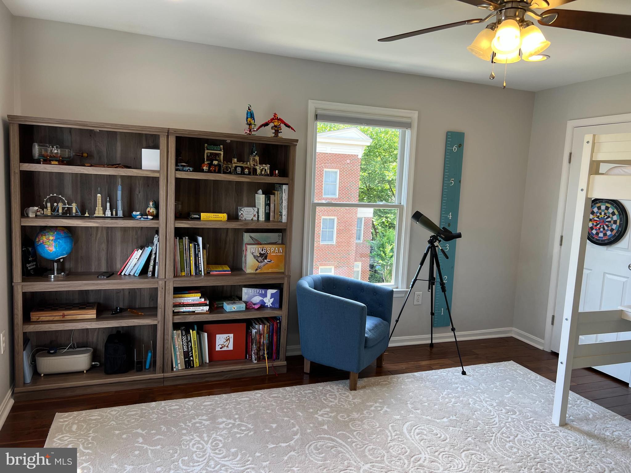 LAKELANDS - Residential Lease