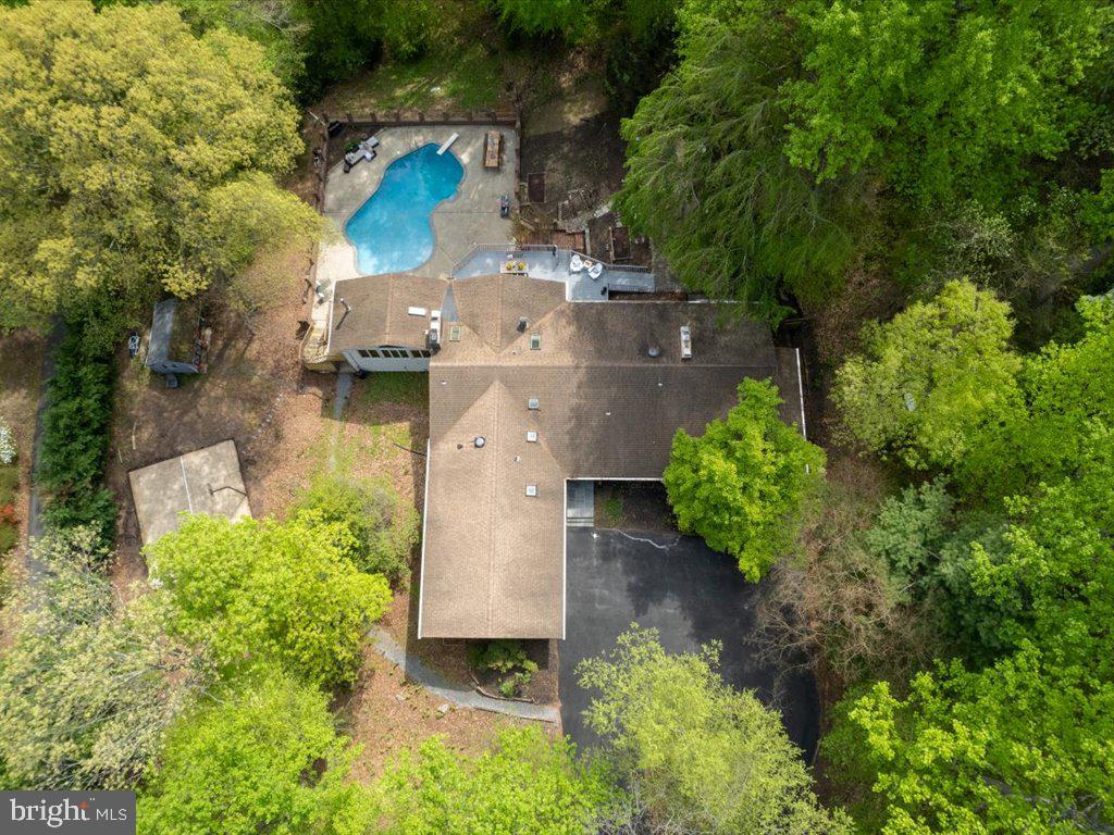 HARBOR HILLS - Residential