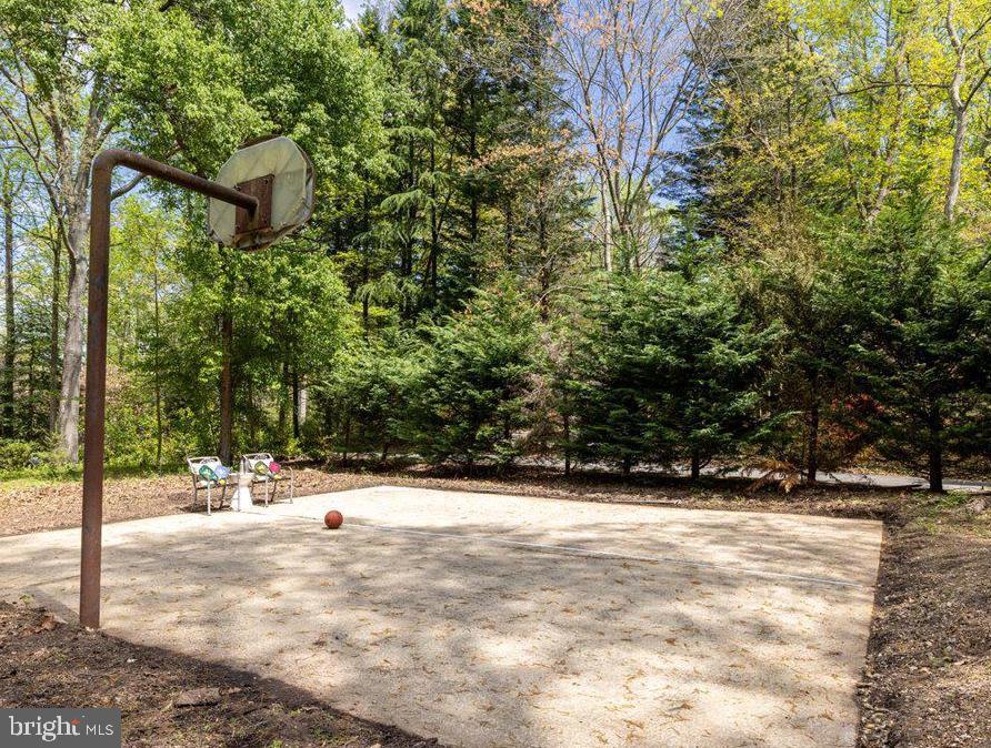 HARBOR HILLS - Residential