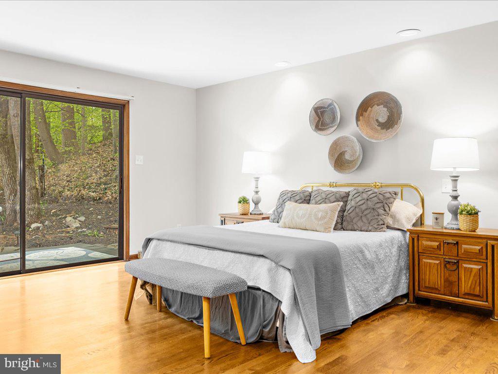 HARBOR HILLS - Residential