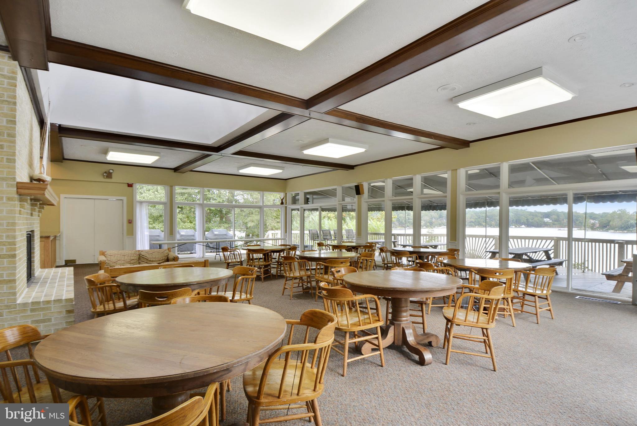 HARBOR HILLS - Residential