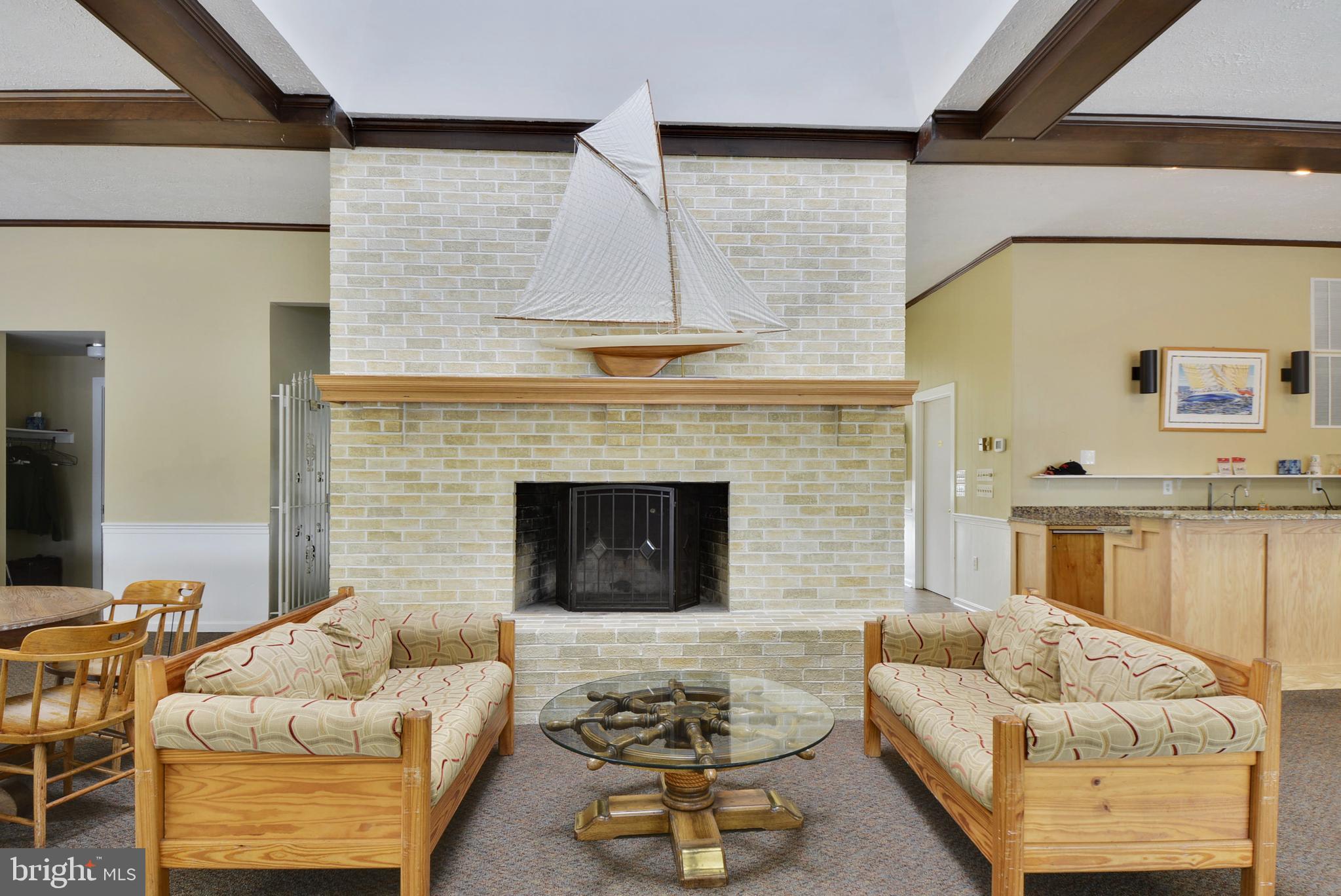 HARBOR HILLS - Residential