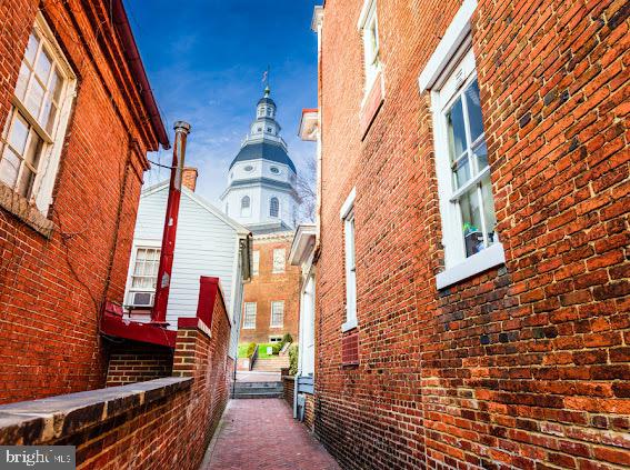 HARBOR HILLS - Residential