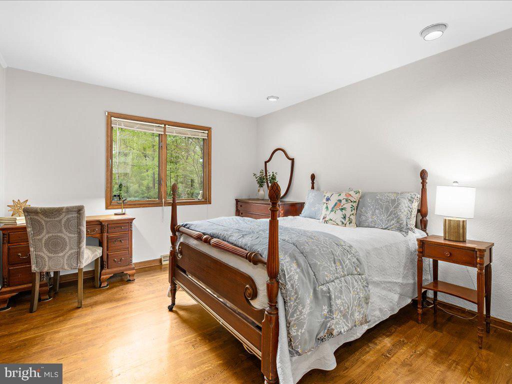 HARBOR HILLS - Residential