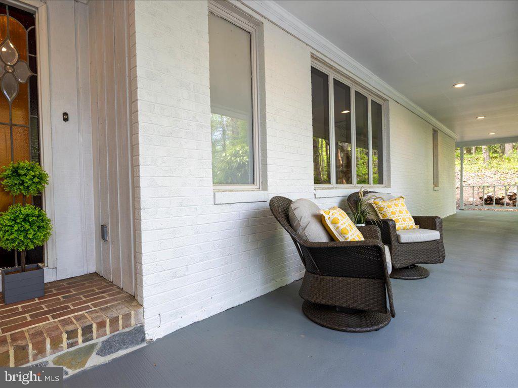 HARBOR HILLS - Residential