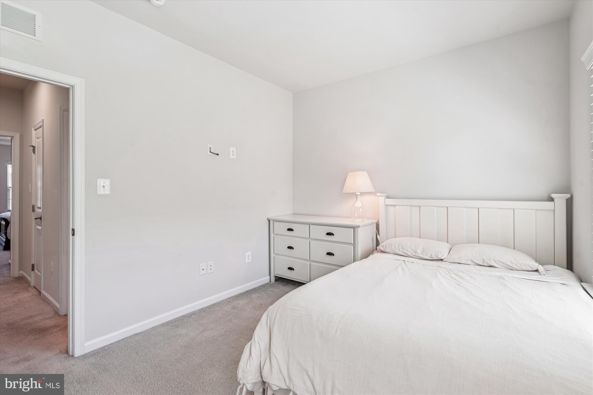 PARKSIDE - Residential Lease