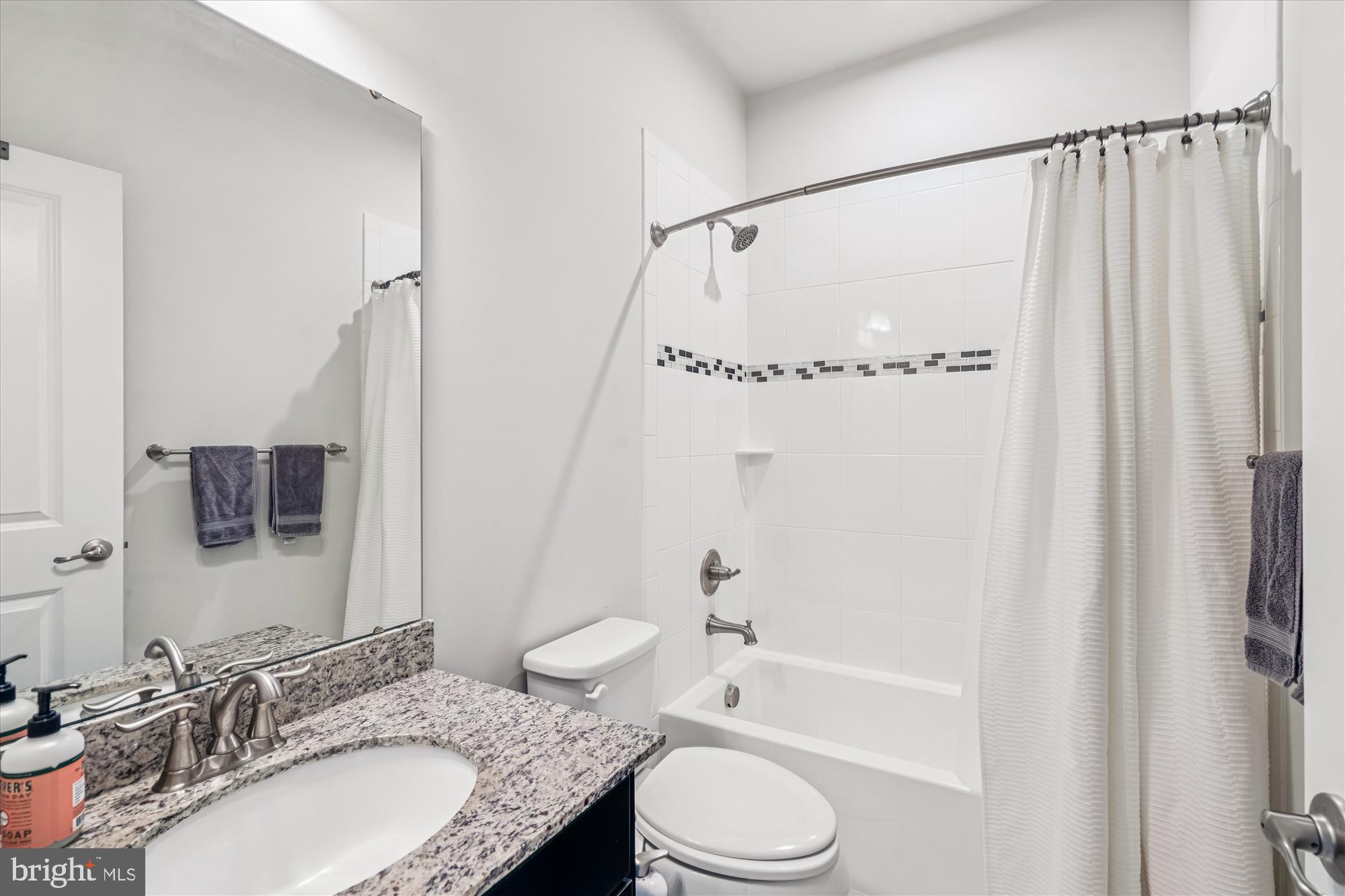 PARKSIDE - Residential Lease