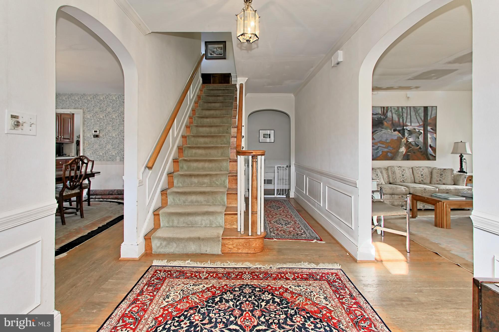 LYON VILLAGE - Residential