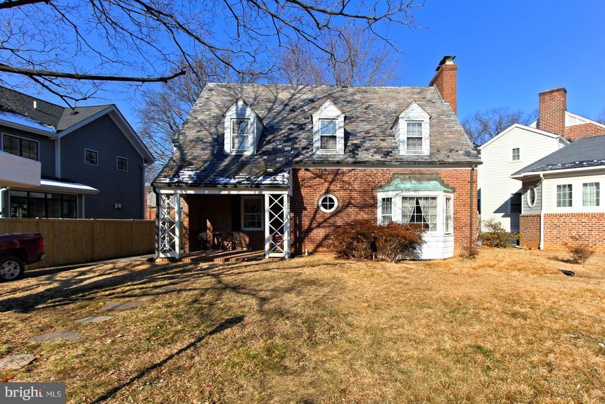 RENOVATORS DREAM**CLASSIC 5 BR BRICK HOME ON THE PRETTIEST STREET IN SOUGHT AFTER LYON VILLAGE**JUST MINS INTO DC*GREAT LOT*ROOMS LARGER THAN YOU WOULD THINK LOOKING FROM OUTSIDE**3 FIREPLACES**HARDWOODS THRU-OUT MAIN/UPPER LEVELS OF HOME*HUGE GARAGE FOR 3 CARS**UNDERGROUND SPRINKLERS**HOME BEGGING FOR EXPANSION IN REAR**BY APPOINTMENT ONLY**COPY OF PLAT ON LINE**