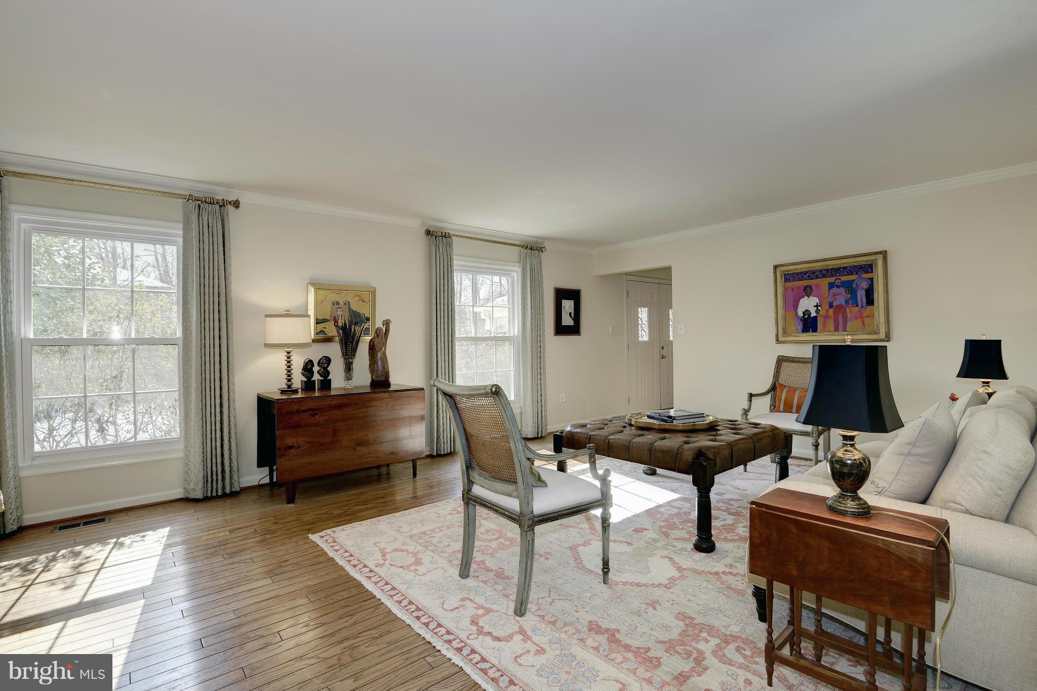 LANGLEY OAKS - Residential