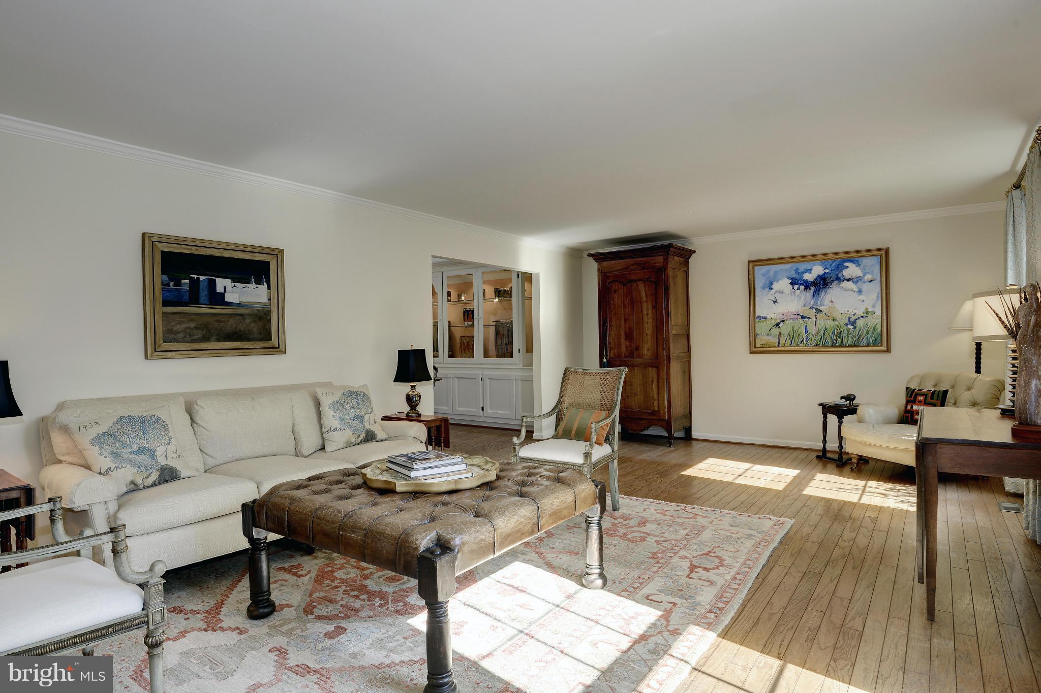 LANGLEY OAKS - Residential