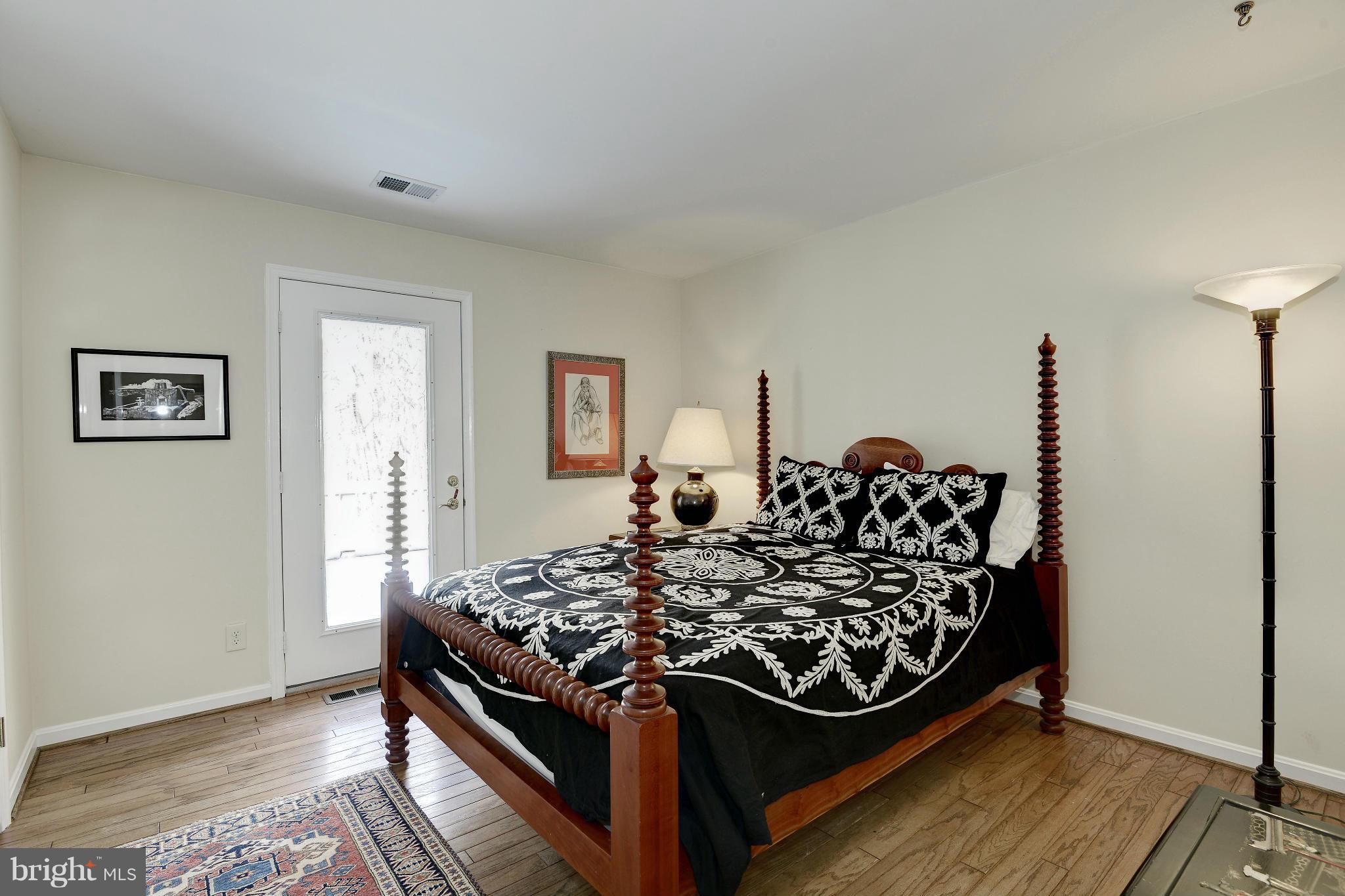 LANGLEY OAKS - Residential