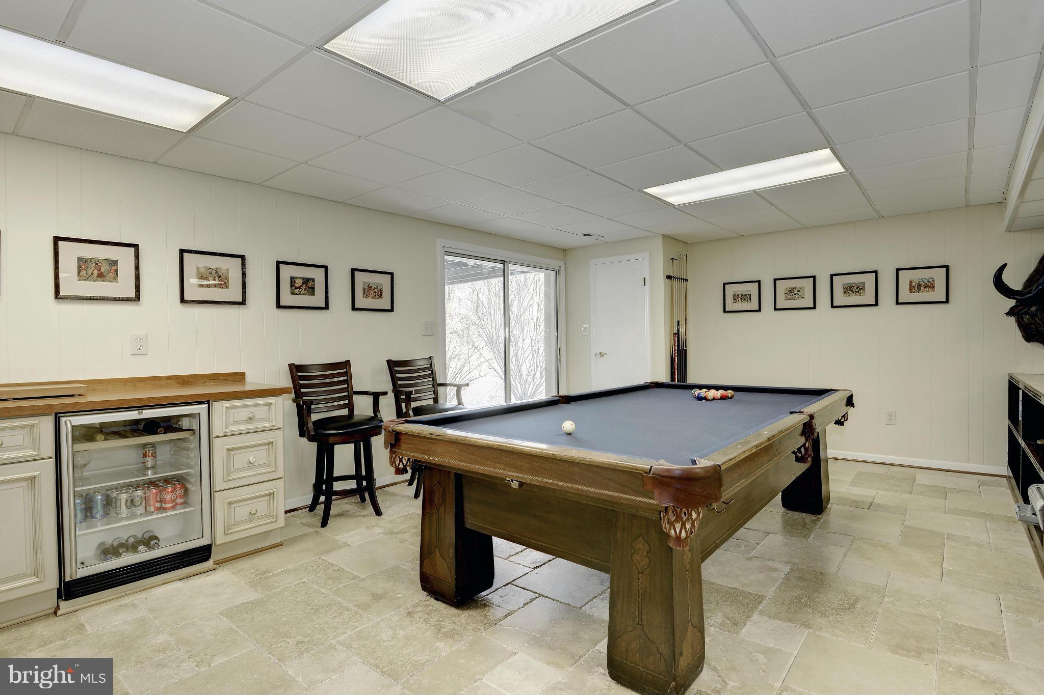 LANGLEY OAKS - Residential