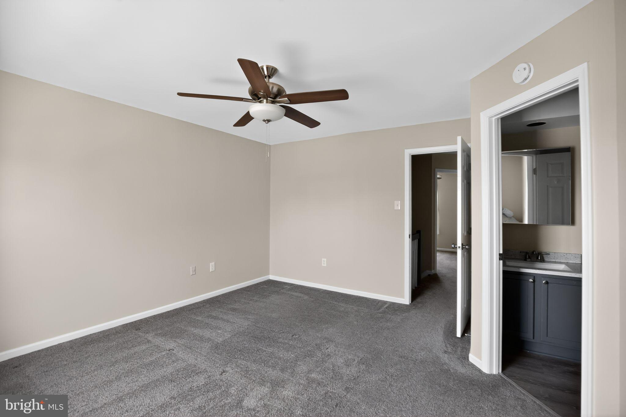 CONSTANT FRIENDSHIP - Residential Lease