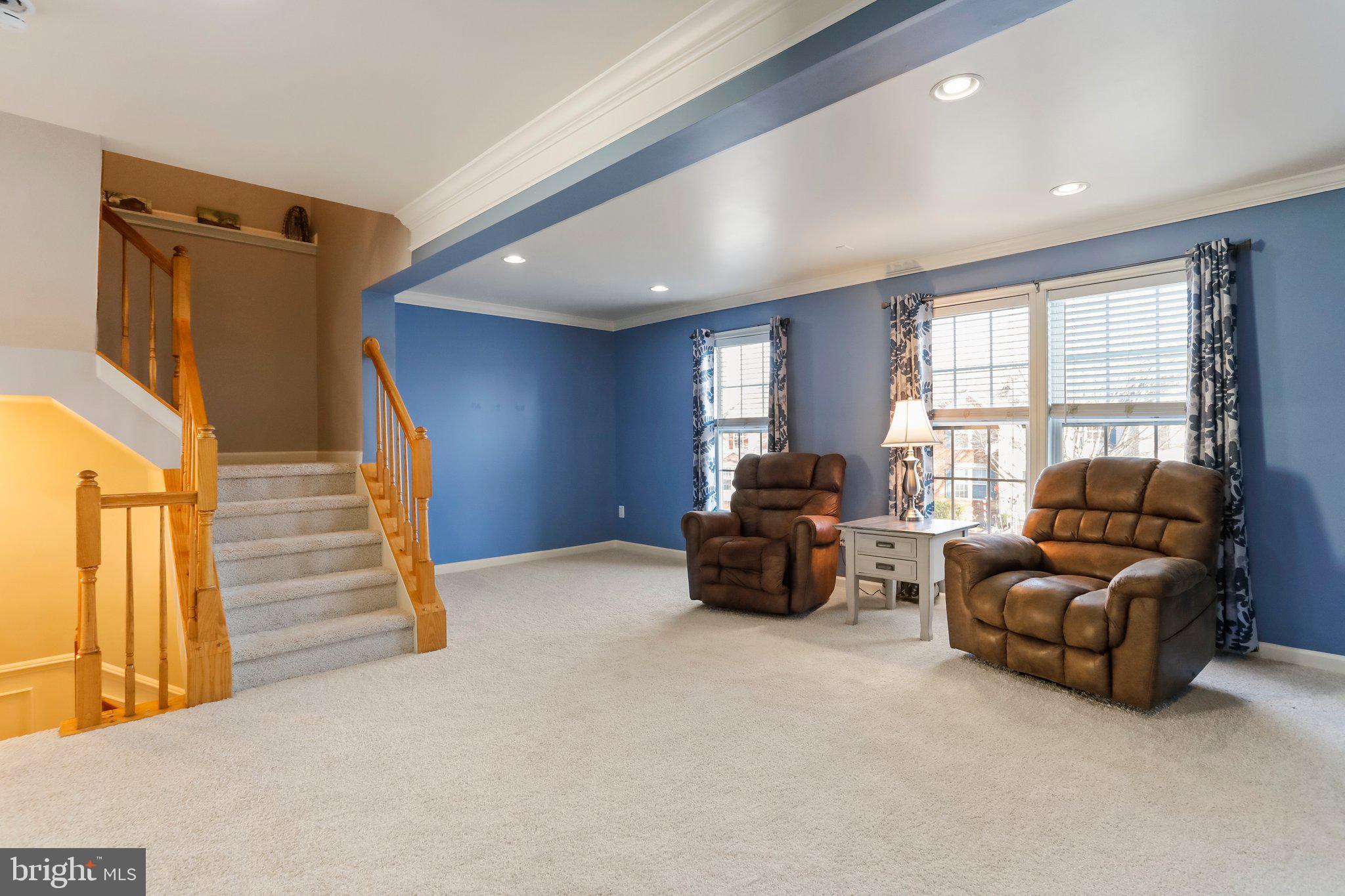 LAKELAND PLACE - Residential Lease