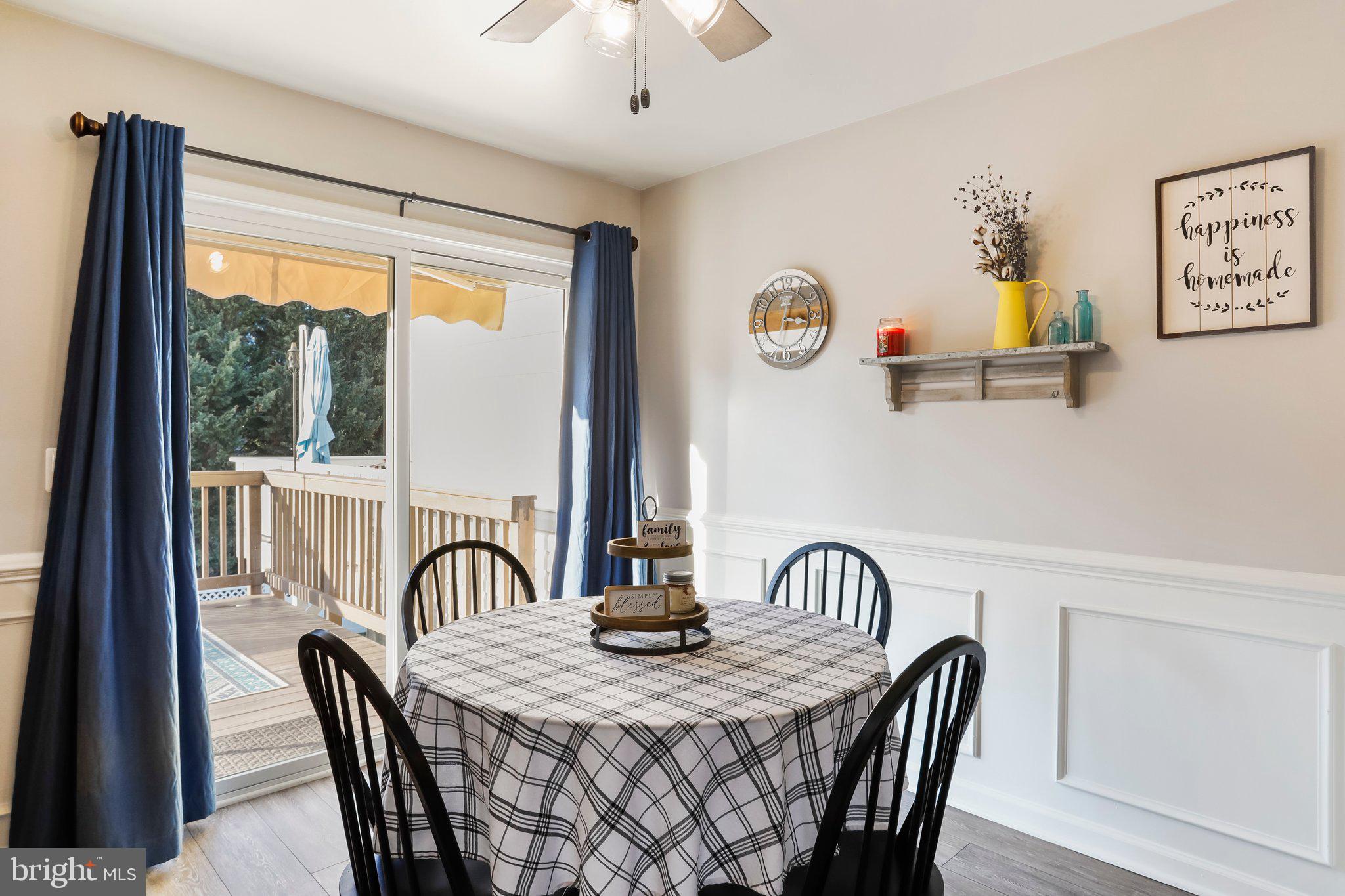 LAKELAND PLACE - Residential Lease