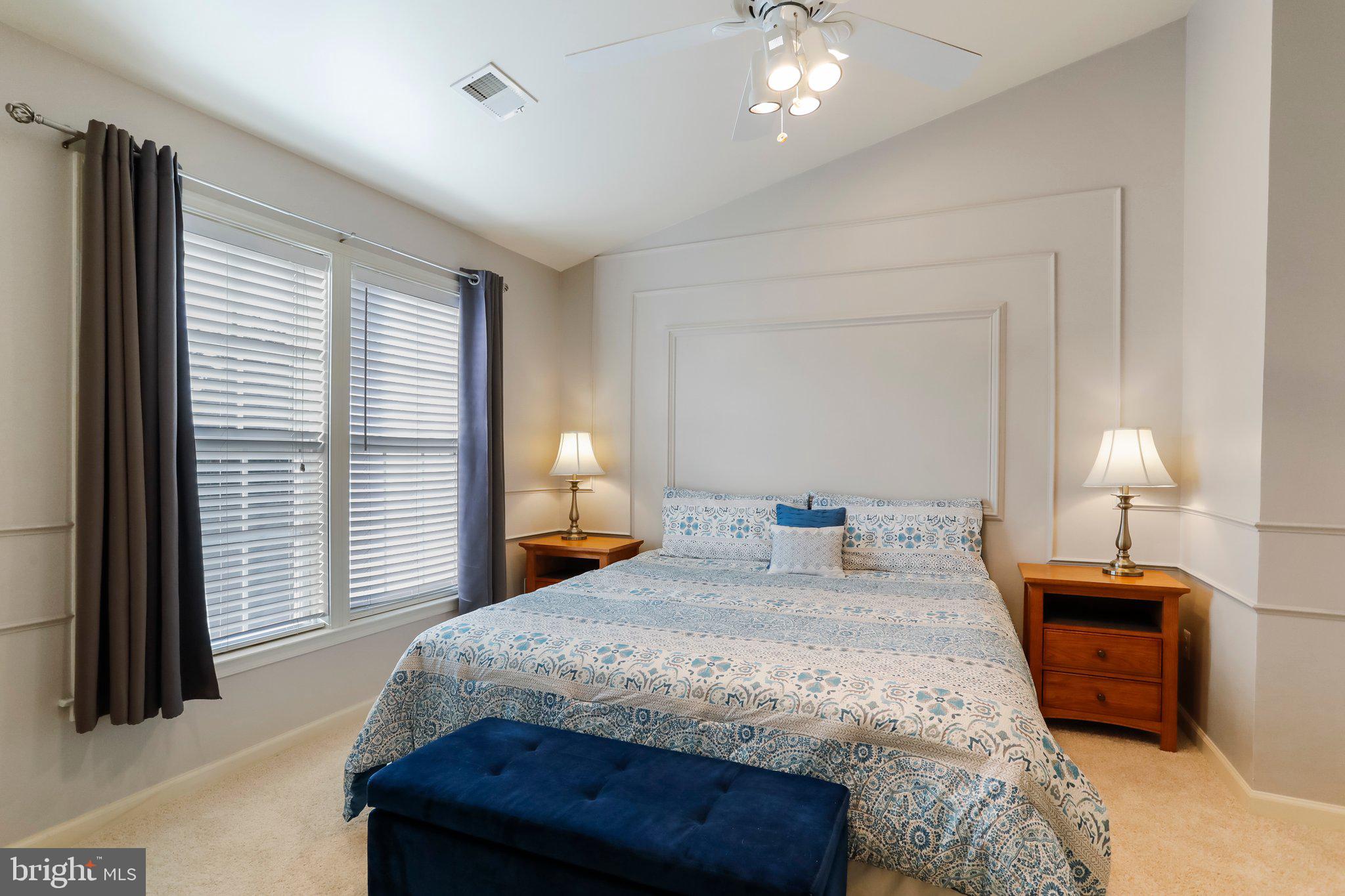 LAKELAND PLACE - Residential Lease