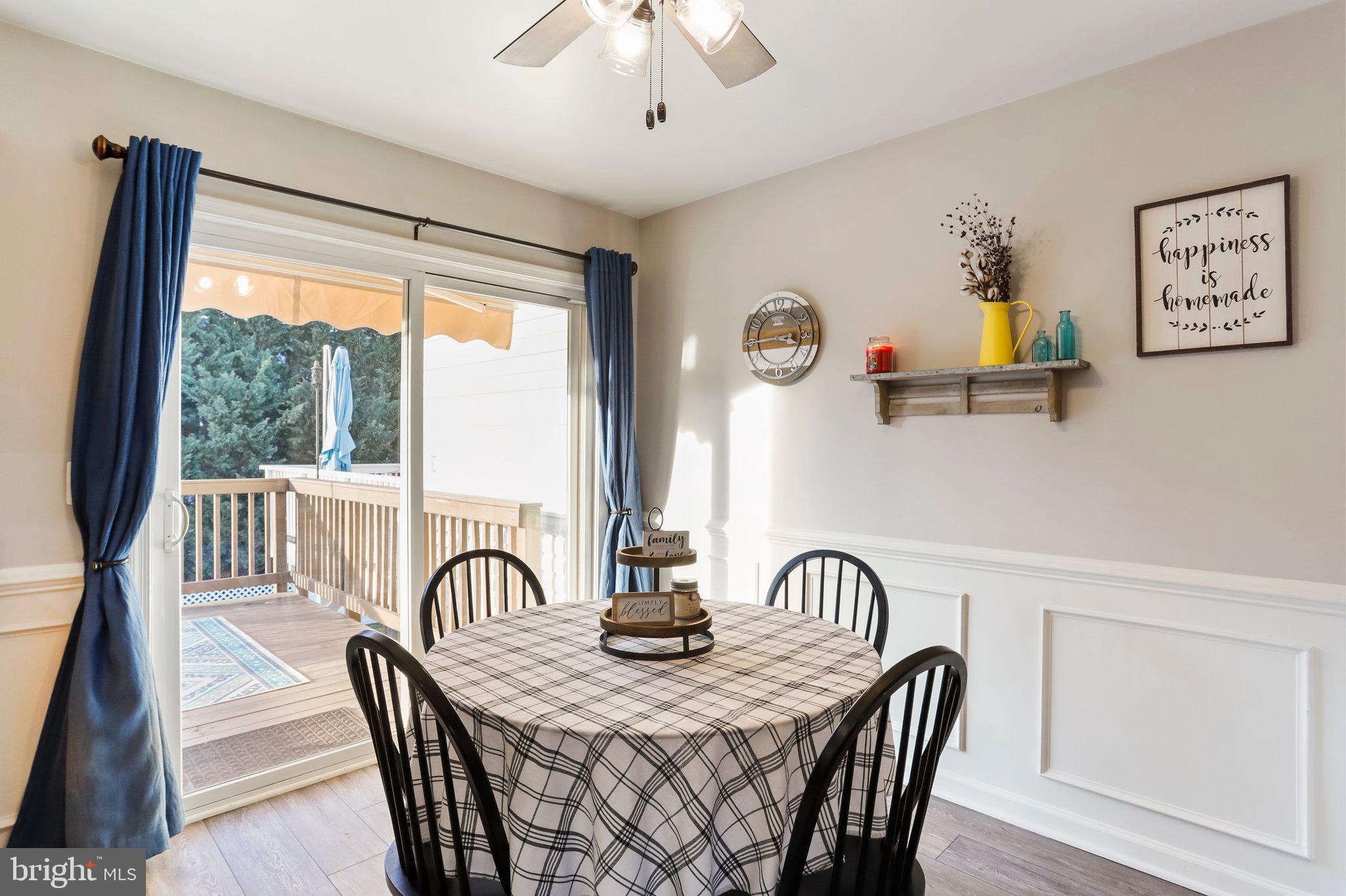 LAKELAND PLACE - Residential Lease