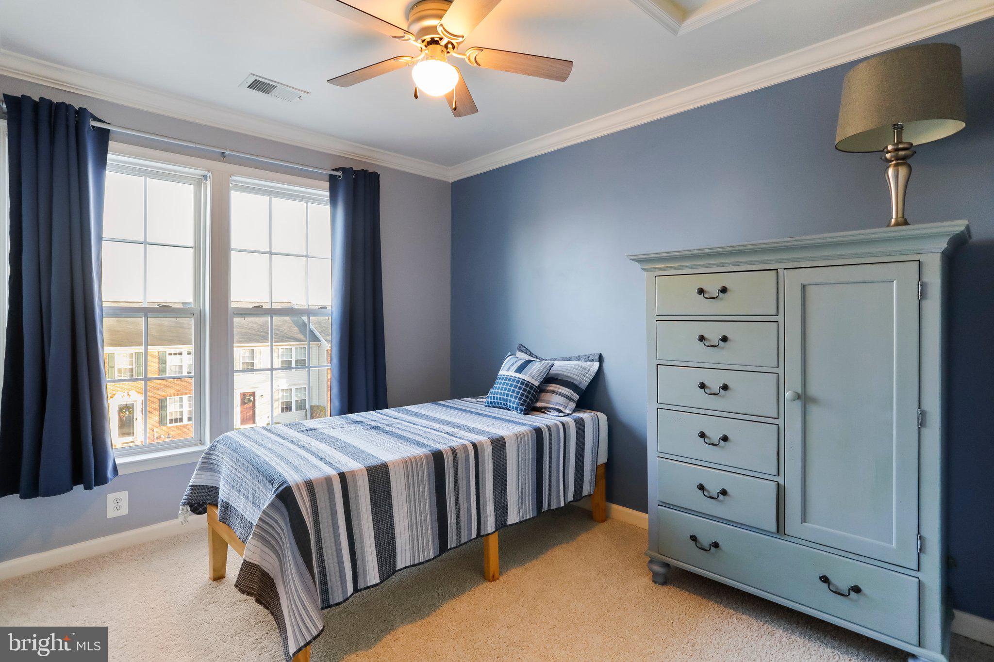 LAKELAND PLACE - Residential Lease