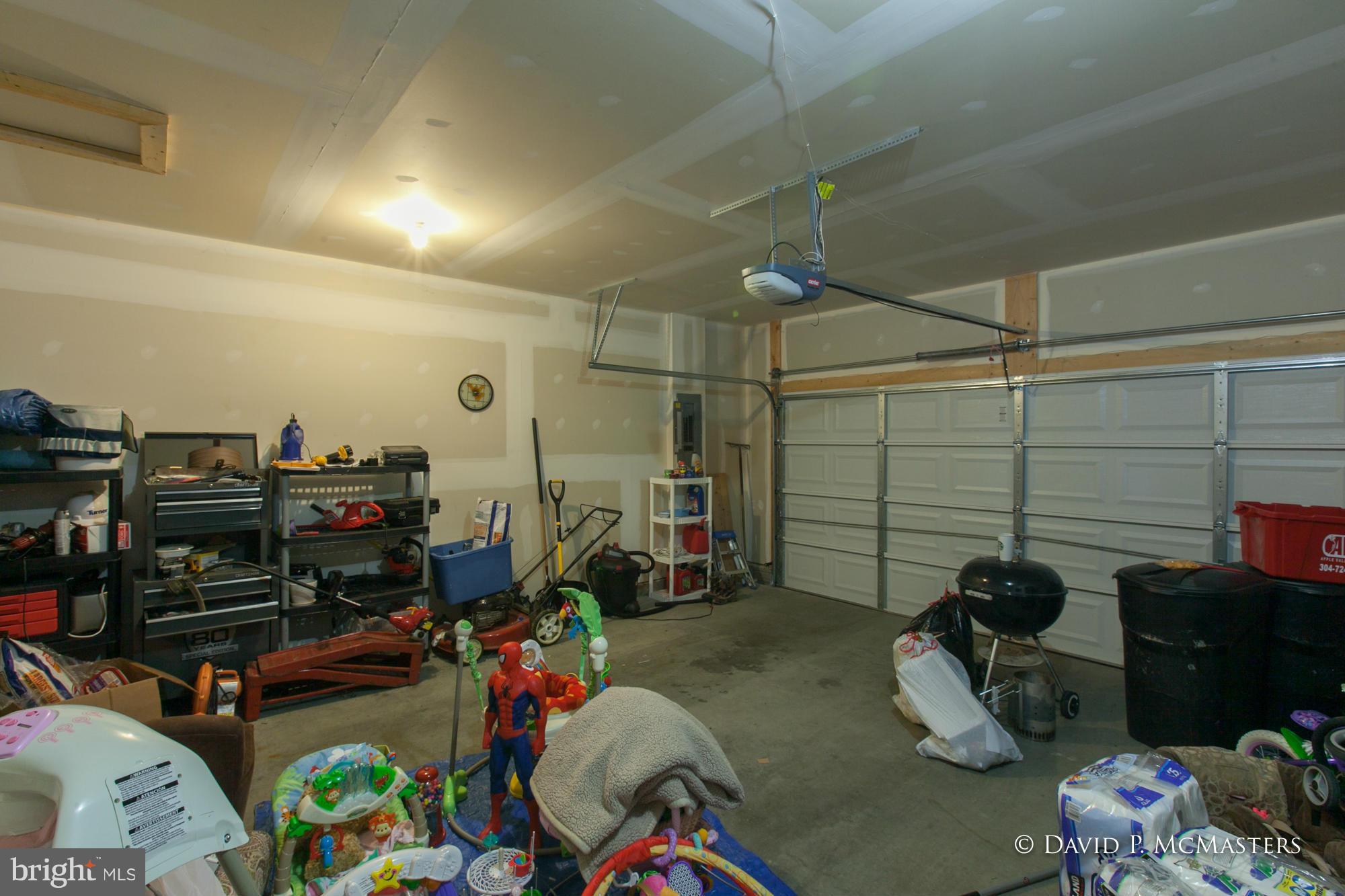 MADDEX FARM - Residential