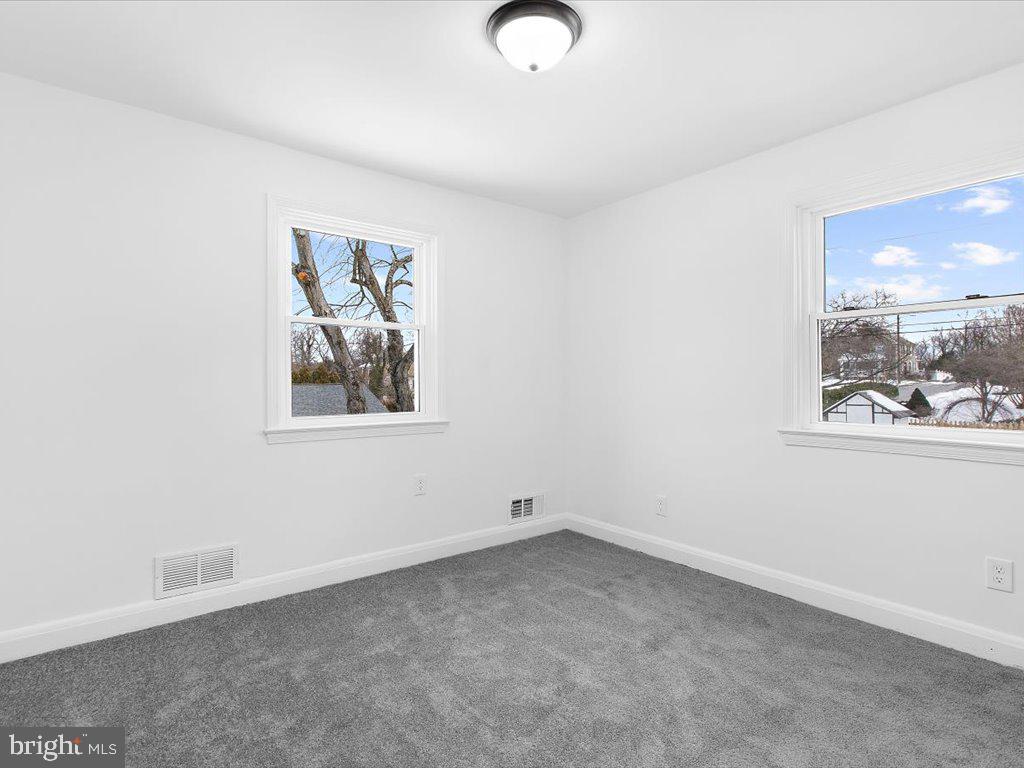 PIKESVILLE - Residential