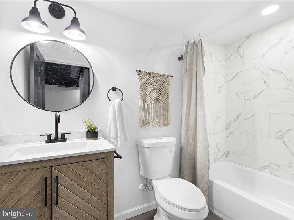 PIKESVILLE - Residential