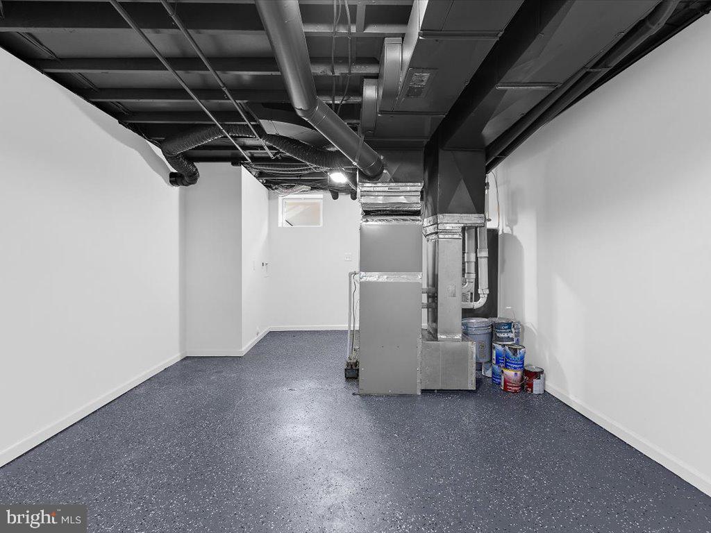 PIKESVILLE - Residential